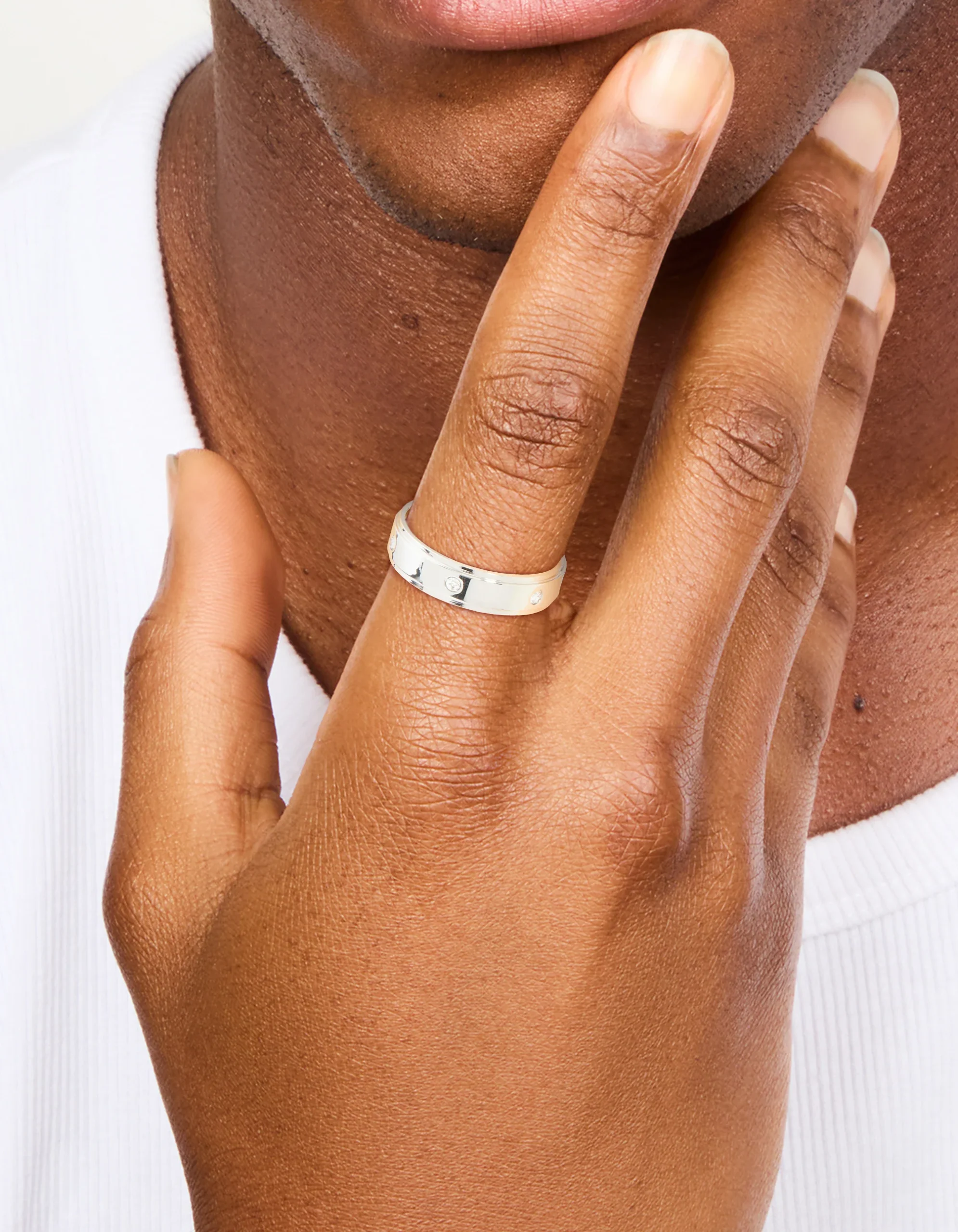 1000-mens-waterproof-stainless-steel-cubic-zirconia-flat-band-ring-2.webp Mens Waterproof Stainless Steel Cubic Zirconia Flat Band Ring