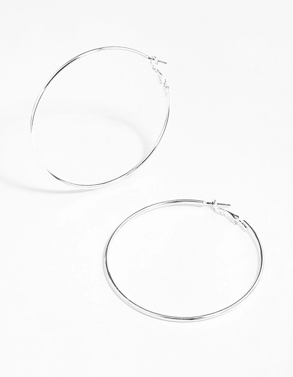 1045-silver-classic-medium-hoop-earrings-1.webp Silver Classic Medium Hoop Earrings