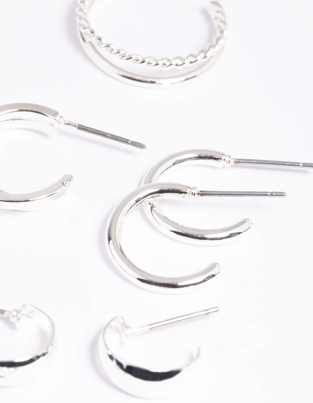 1098-silver-simple-hoop-earring-8-pack-3.webp Silver Simple Hoop Earring 8-Pack