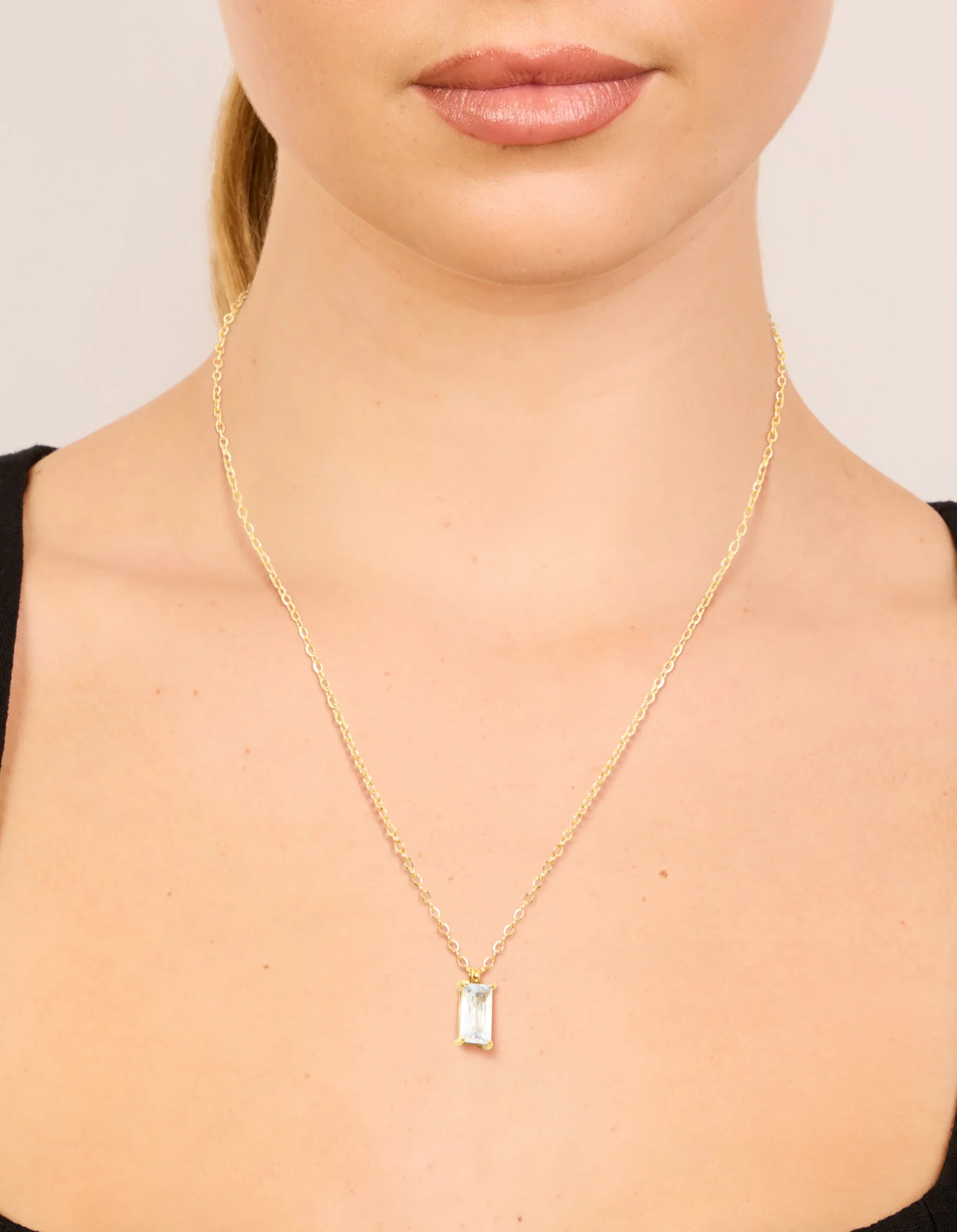 1140-waterproof-gold-plated-stainless-steel-cubic-zirconia-baguette-pendant-necklace-6.webp Waterproof Gold Plated Stainless Steel Cubic Zirconia Baguette Pendant Necklace