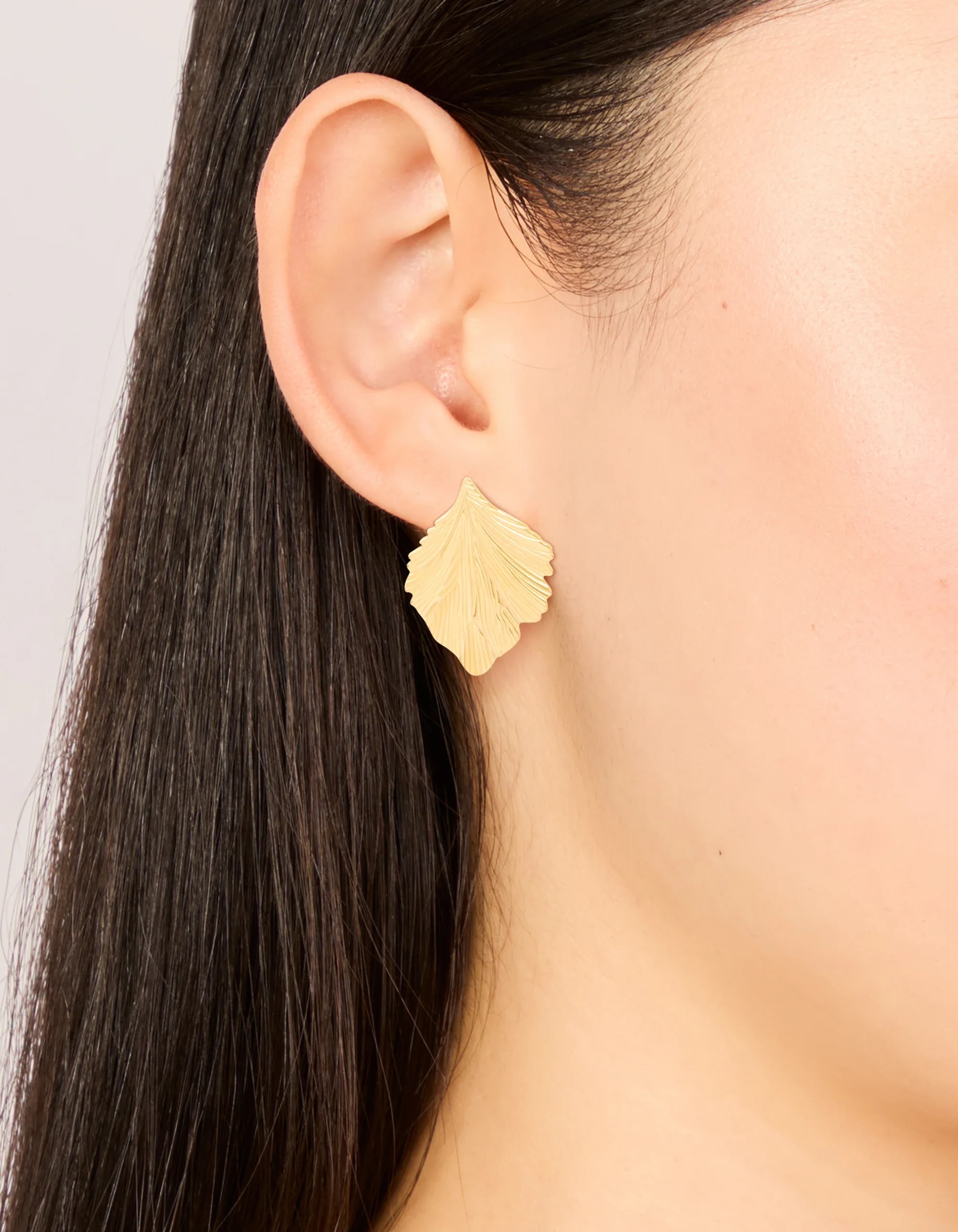 1183-waterproof-gold-plated-stainless-steel-textured-leaf-earrings-2.webp Waterproof Gold Plated Stainless Steel Textured Leaf Earrings