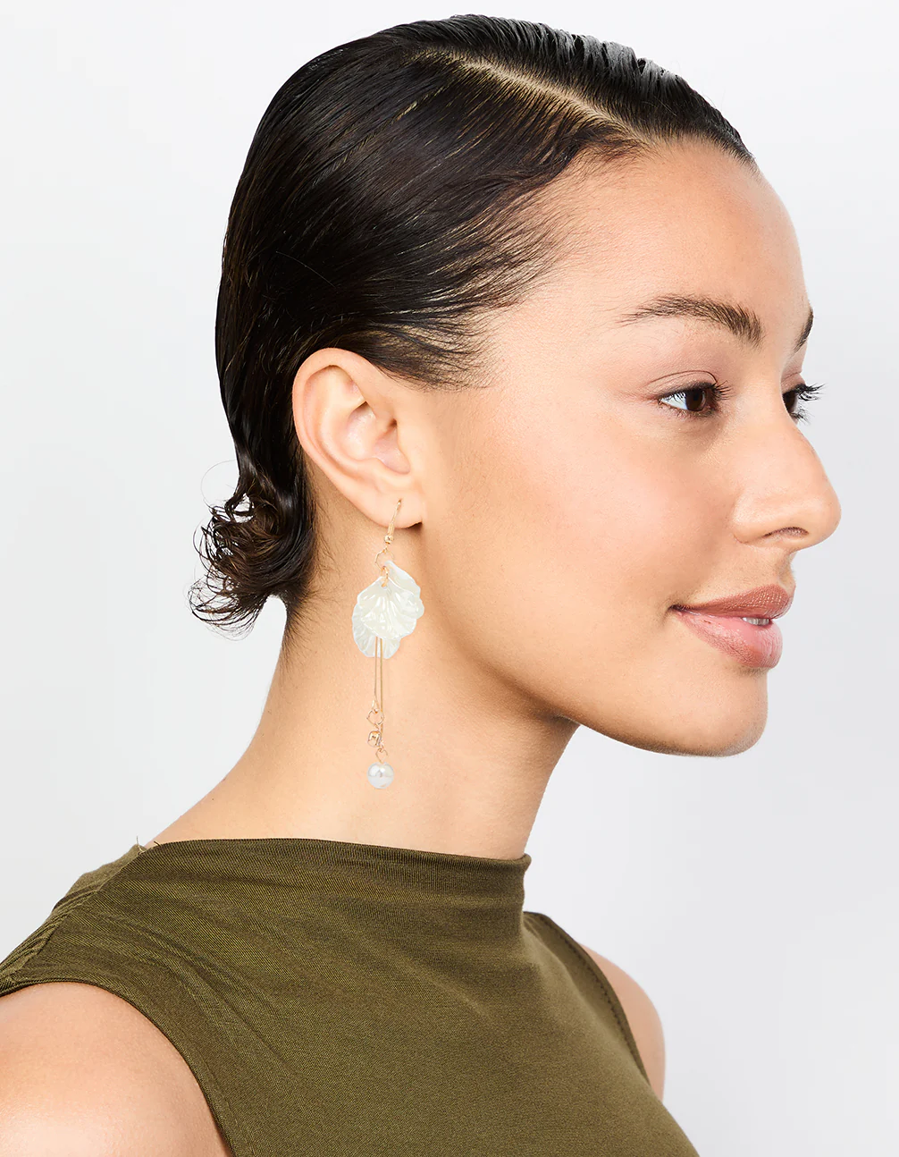 1210-white-pearl-petal-stick-drop-earrings-3.webp White Pearl Petal Stick Drop Earrings