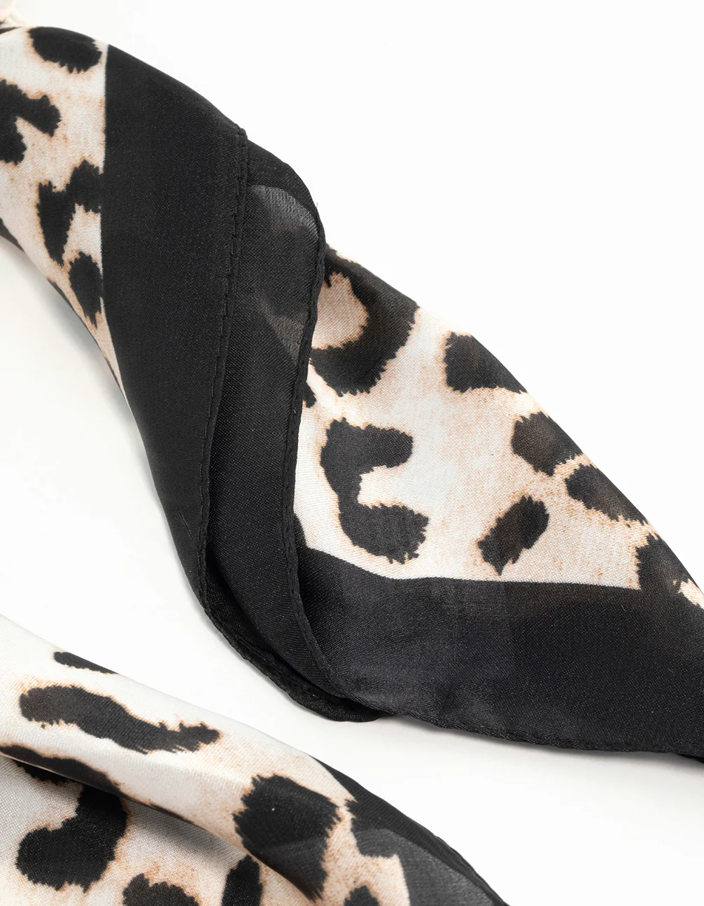 1329-leopard-fabric-satin-scarf-3.webp Leopard Fabric Satin Scarf