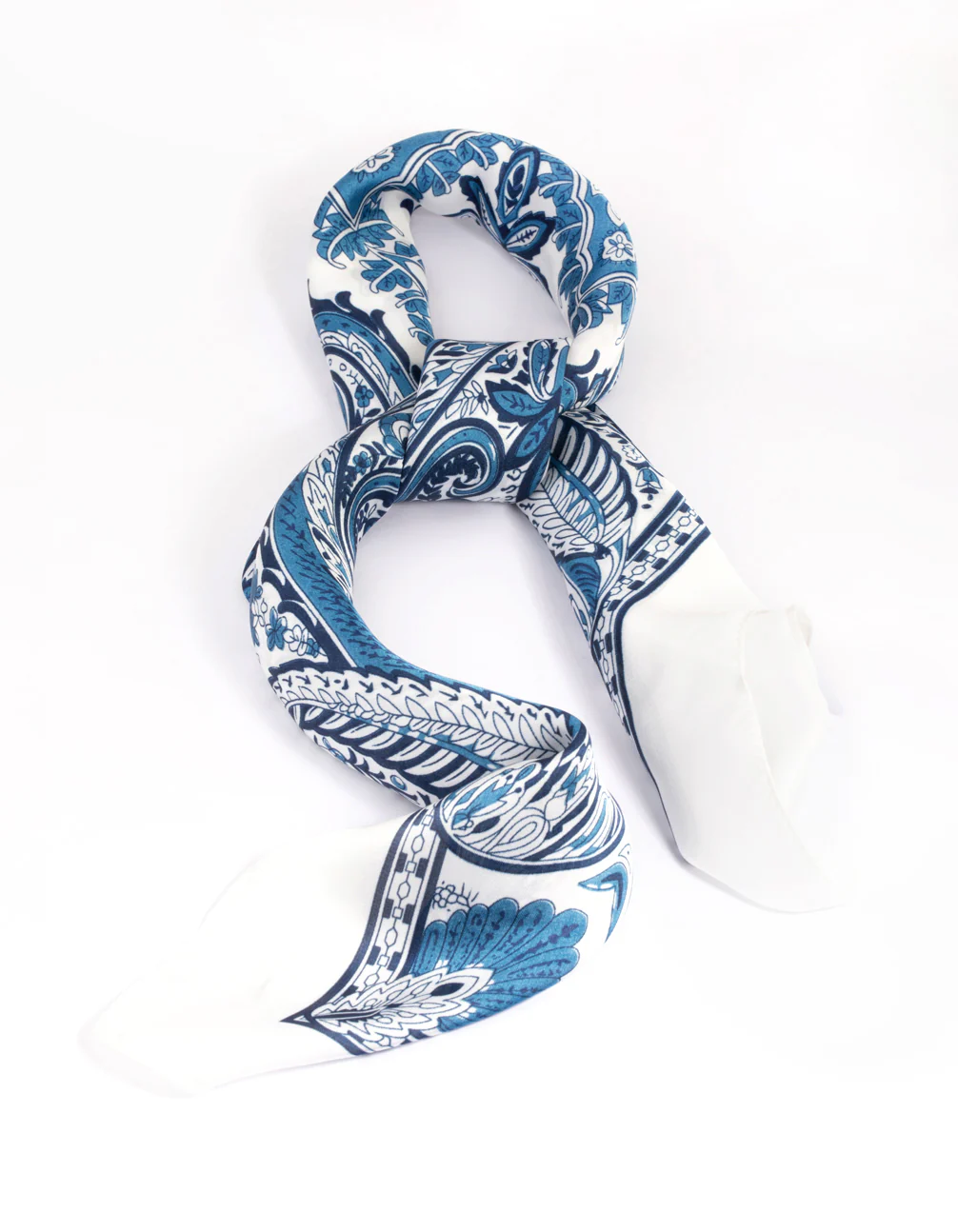 1364-blue-floral-paisley-print-bandana-hair-scarf-1.webp Blue Floral Paisley Print Bandana Hair Scarf