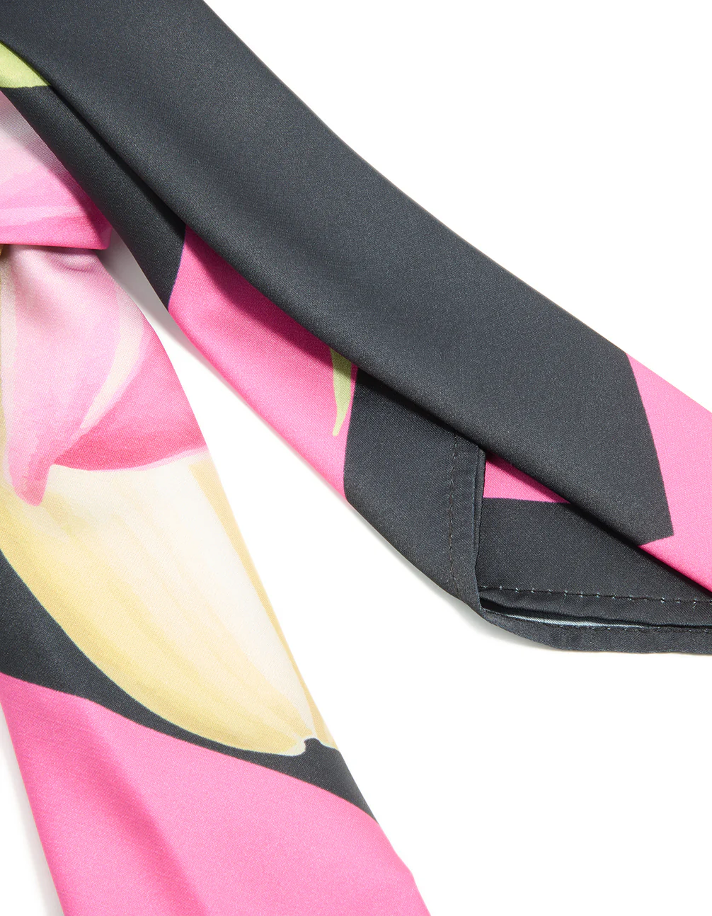 1374-frangipani-statement-fabric-scarf-3.webp Frangipani Statement Fabric Scarf