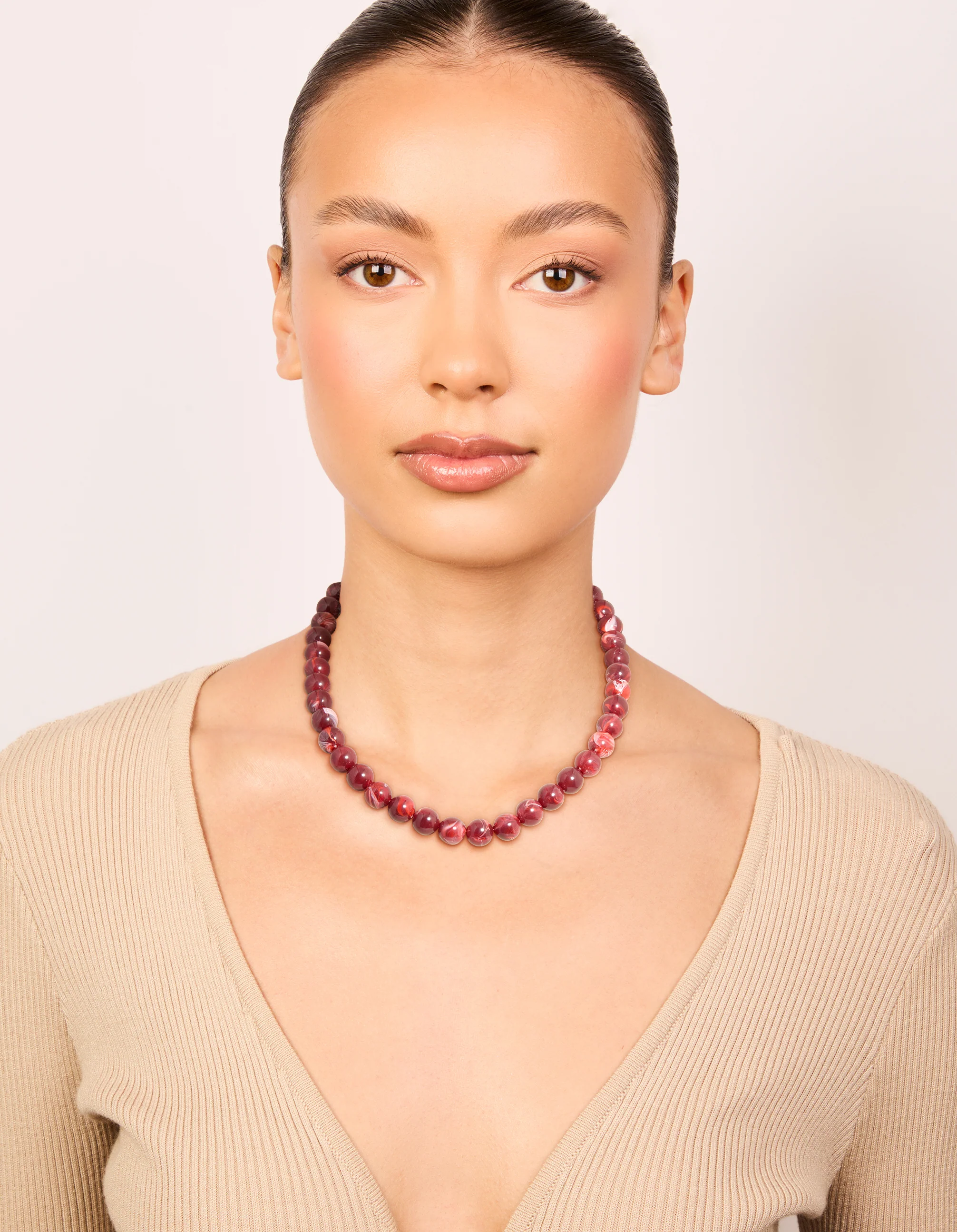 1419-red-marbled-acrylic-beaded-necklace-3.webp Red Marbled Acrylic Beaded Necklace