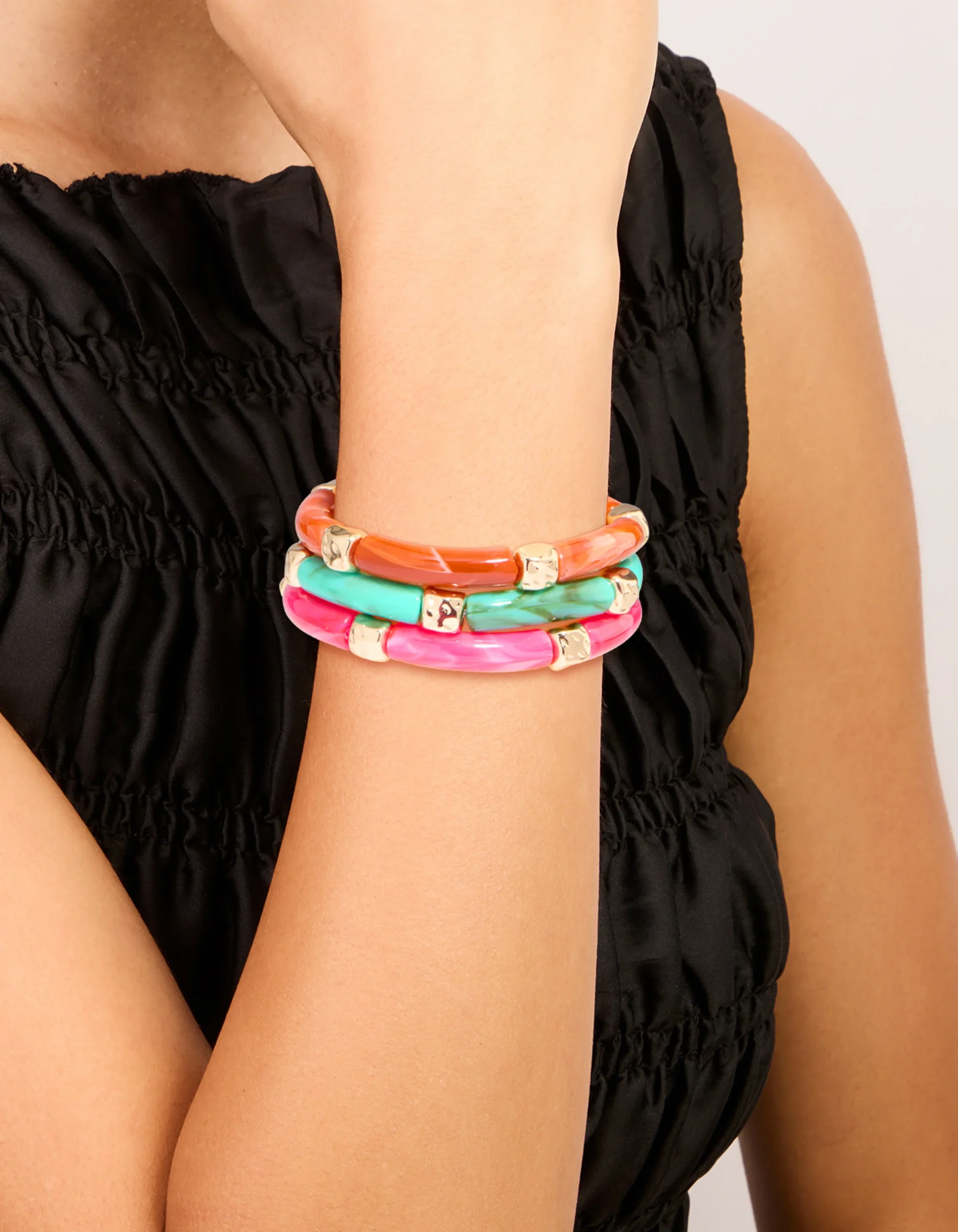 1447-worn-gold-pink-turquoise-acrylic-stretch-link-bracelets-3-pack-1.webp Worn Gold Pink & Turquoise Acrylic Stretch Link Bracelets 3-Pack