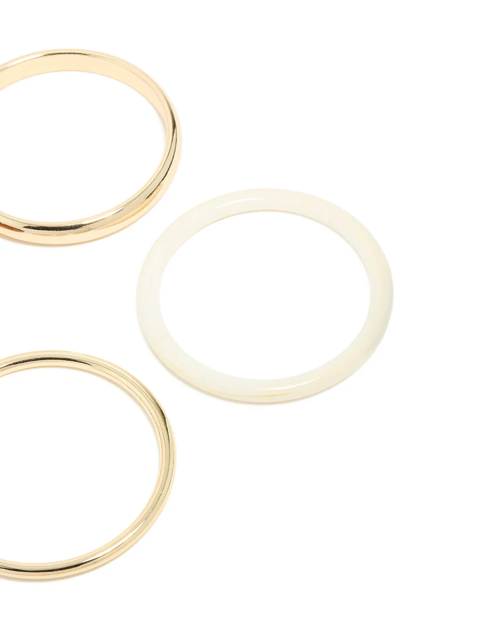 1479-gold-cream-brown-acrylic-bangles-4-pack-3.webp Gold, Cream & Brown Acrylic Bangles 4-Pack