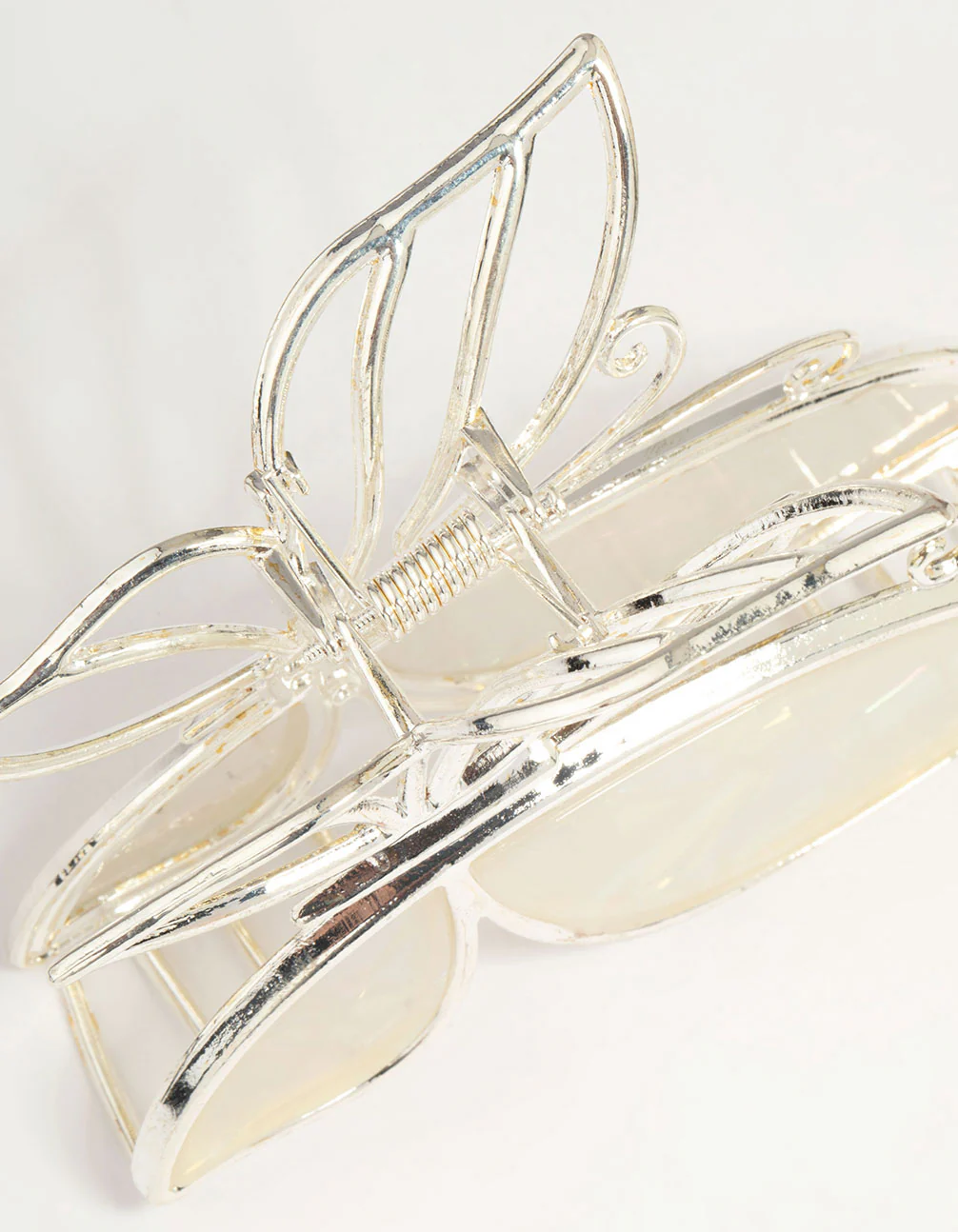 1492-silver-acrylic-butterfly-claw-clip-2.webp Silver Acrylic Butterfly Claw Clip
