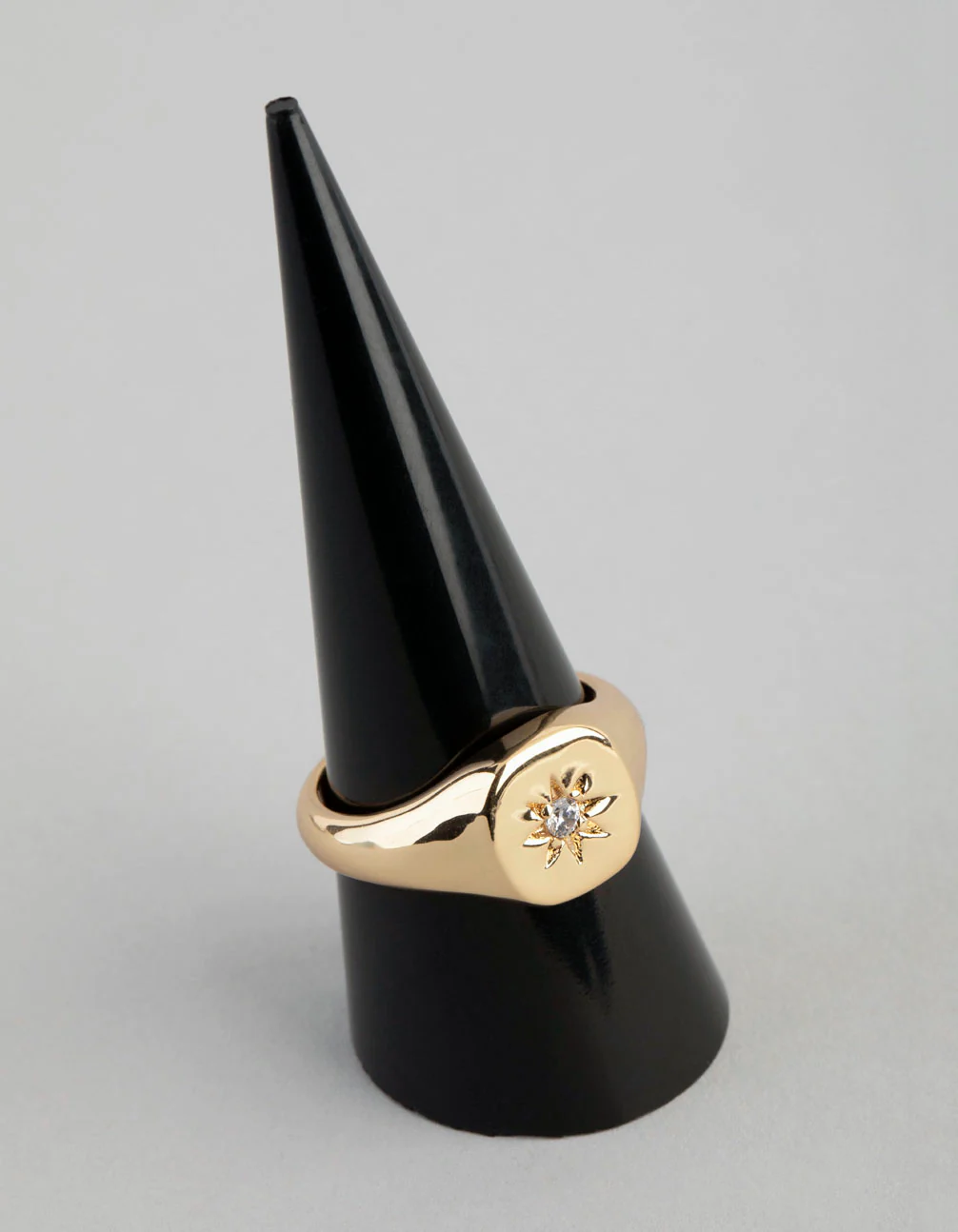 1513-18ct-gold-plated-brass-cubic-zirconia-star-signet-ring-2.webp 18ct Gold Plated Brass Cubic Zirconia Star Signet Ring