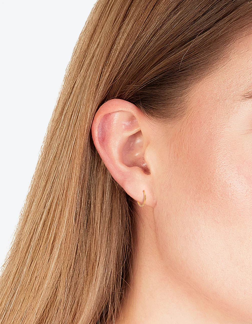1550-24-carat-gold-plated-surgical-steel-8mm-sleeper-earrings-2.webp 24 Carat Gold Plated Surgical Steel 8mm Sleeper Earrings