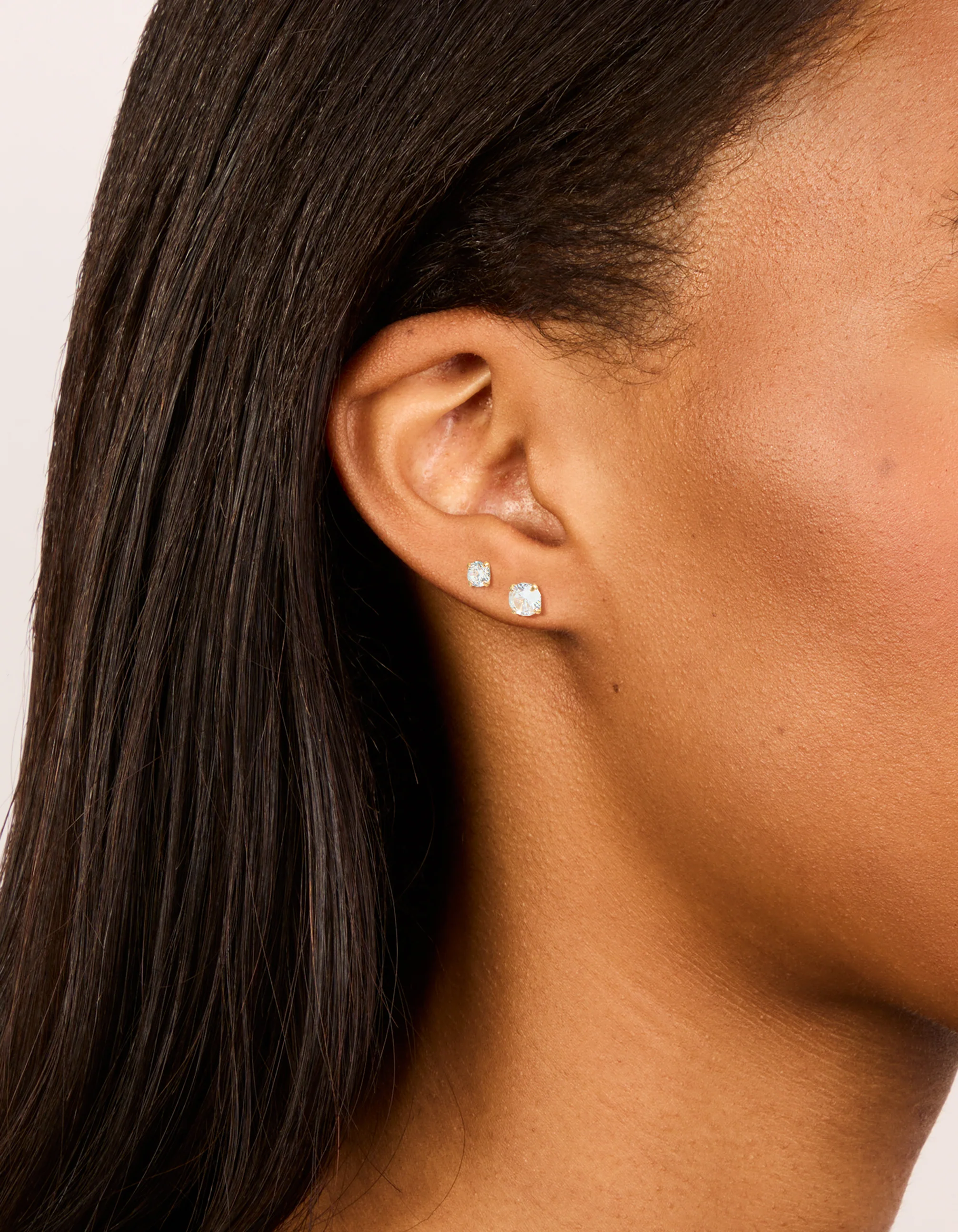 1560-24-carat-gold-plated-surgical-steel-round-cubic-zirconia-pack-stud-earrings-1.webp 24 Carat Gold Plated Surgical Steel Round Cubic Zirconia Pack Stud Earrings
