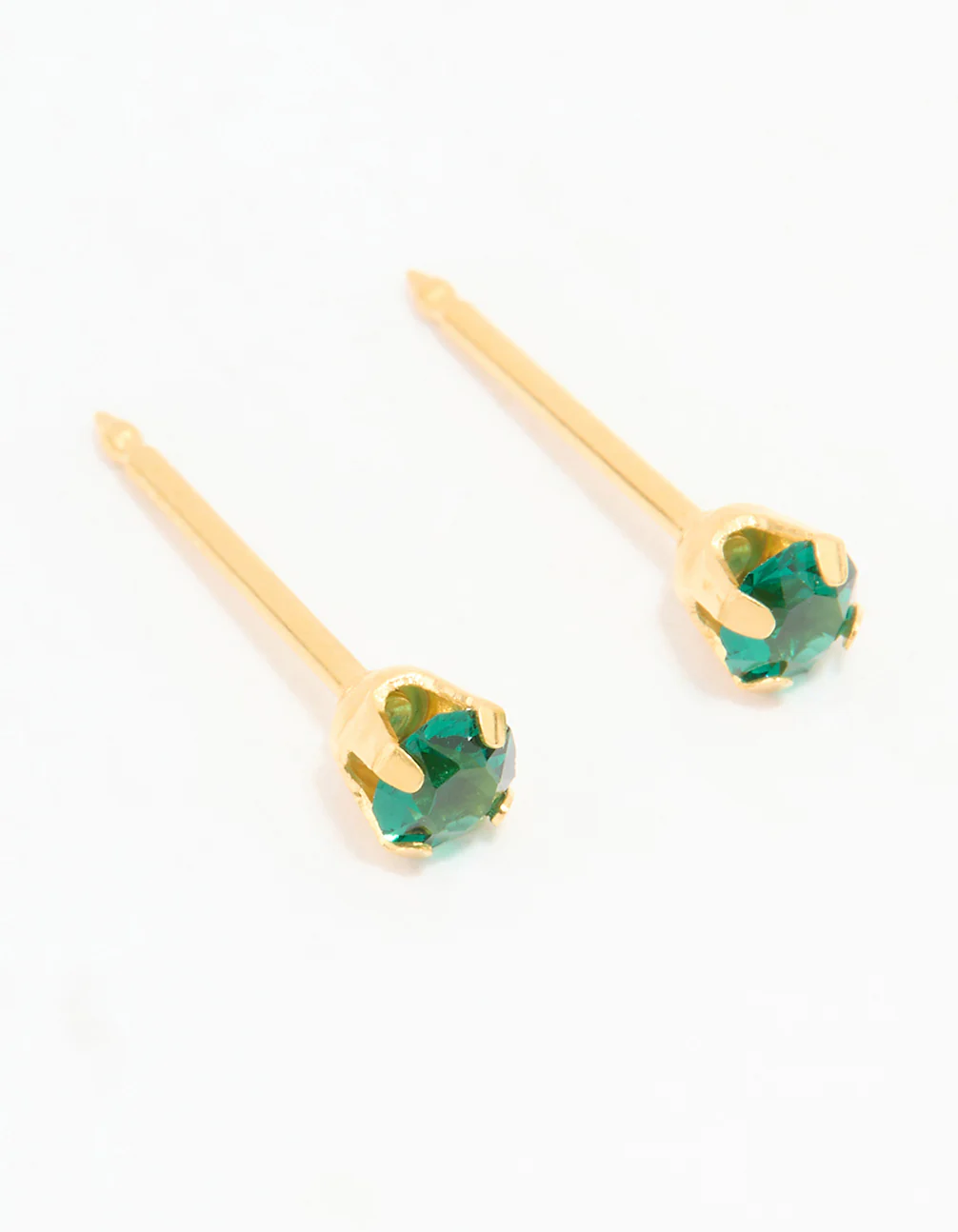1573-24kt-gold-plated-surgical-stainless-steel-3mm-emerald-cubic-zirconia-piercing-stud-1.webp 24KT Gold Plated Surgical Stainless Steel 3MM Emerald Cubic Zirconia Piercing Stud