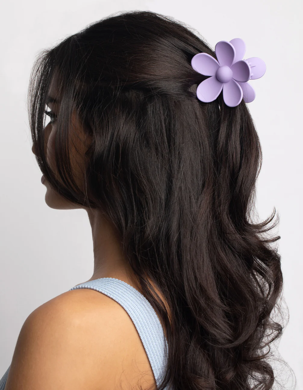 1599-90s-purple-daisy-flower-claw-clip-2.webp 90s Purple Daisy Flower Claw Clip
