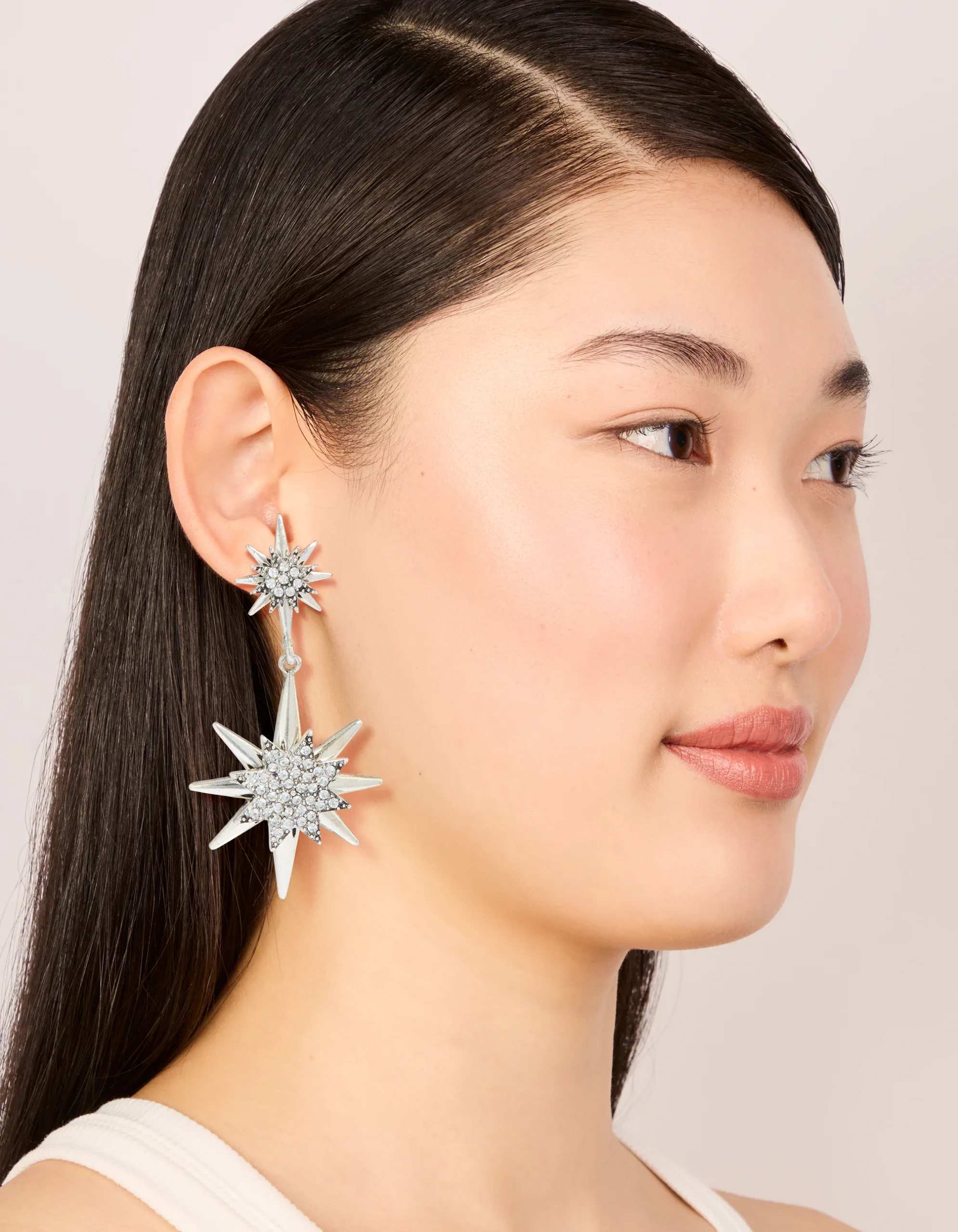 161-antique-silver-diamante-asymetrical-star-moon-drop-earrings-3.webp Antique Silver Diamante Asymetrical Star & Moon Drop Earrings