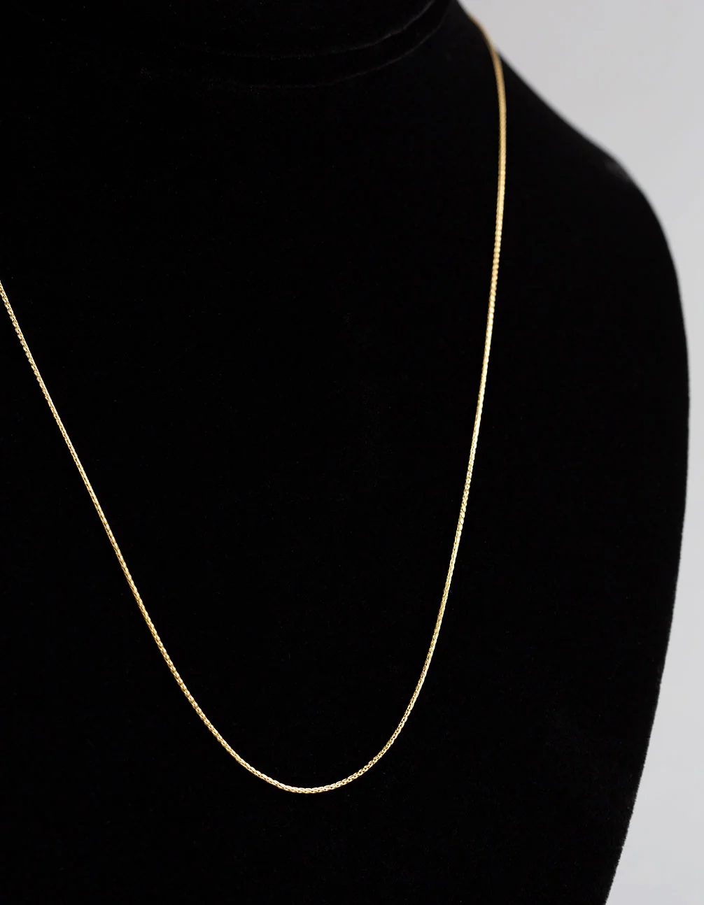 1636-9ct-gold-spiga-chain-necklace-1.webp 9ct Gold Spiga Chain Necklace