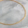 1637-9ct-gold-twist-curb-chain-bracelet-2.webp 9ct Gold Twist Curb Chain Bracelet