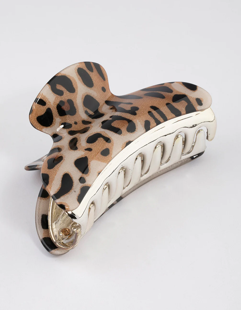1655-acrylic-brown-leopard-print-arched-claw-clip-1.webp Acrylic Brown Leopard Print Arched Claw Clip