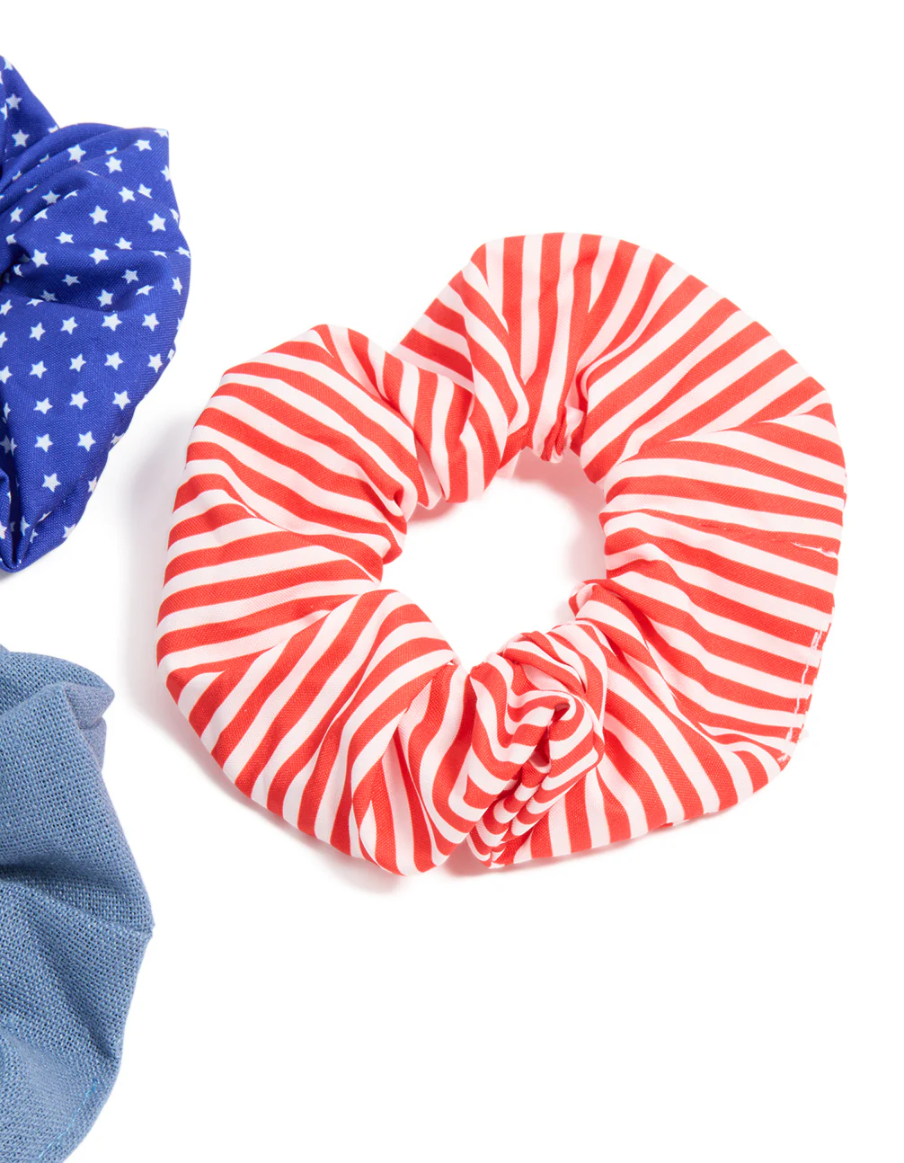 169-blue-red-fabric-star-polyester-scrunchies-3-pack-3.webp Blue & Red Fabric Star Polyester Scrunchies 3-Pack