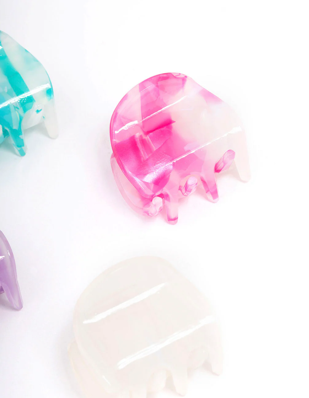 1722-acrylic-mixed-moon-pendant-dome-claw-clip-4-pack-3.webp Acrylic Mixed Moon Pendant Dome Claw Clip 4-Pack