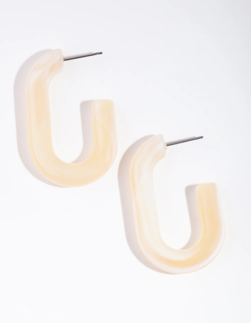 1728-acrylic-oval-hoop-earrings-1.webp Acrylic Oval Hoop Earrings