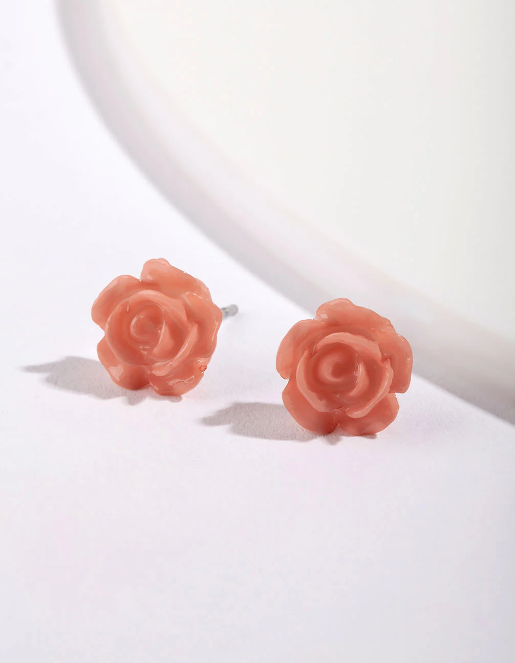 1743-acrylic-pop-pink-rose-stud-1.webp Acrylic Pop Pink Rose Stud