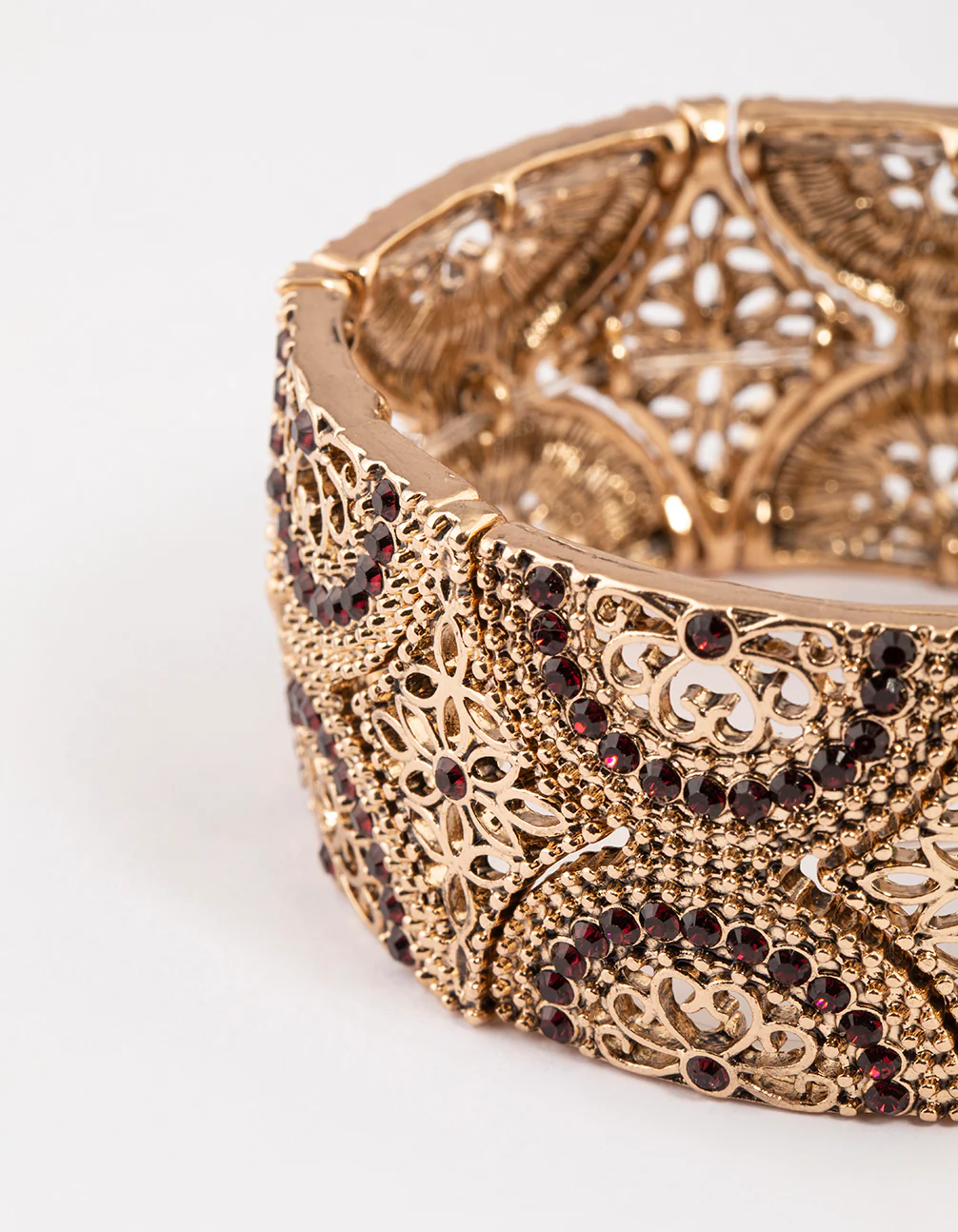 1824-antique-gold-filigree-diamante-mixed-stretch-bracelet-3.webp Antique Gold Filigree Diamante Mixed Stretch Bracelet