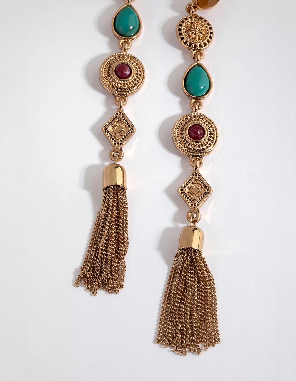 1840-antique-gold-long-chain-tassel-drop-earrings-2.webp Antique Gold Long Chain Tassel Drop Earrings