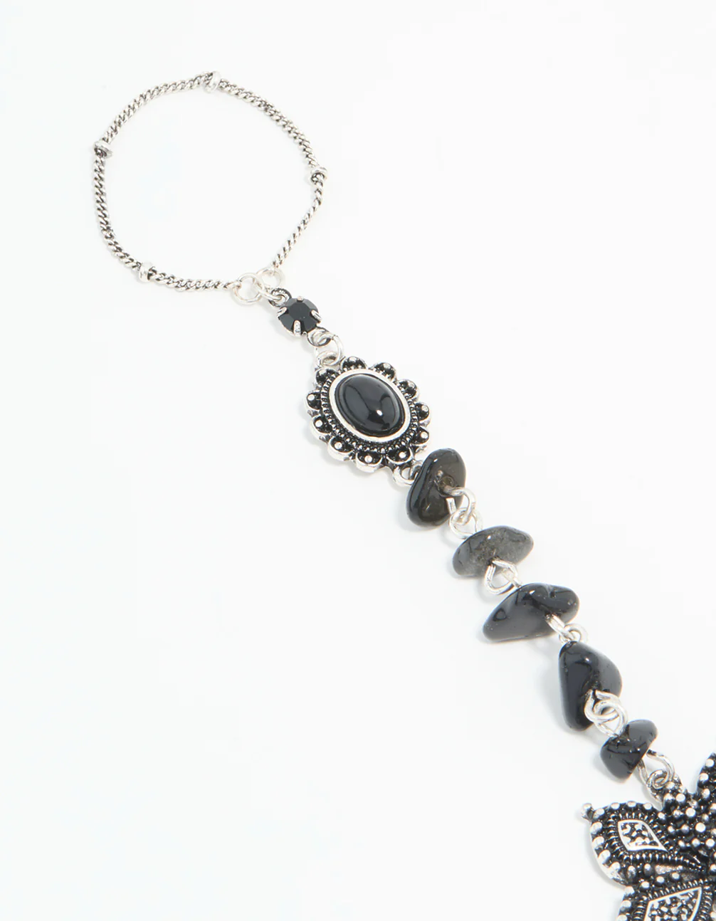 1909-antique-silver-black-stone-butterfly-hand-chain-2.webp Antique Silver Black Stone & Butterfly Hand Chain