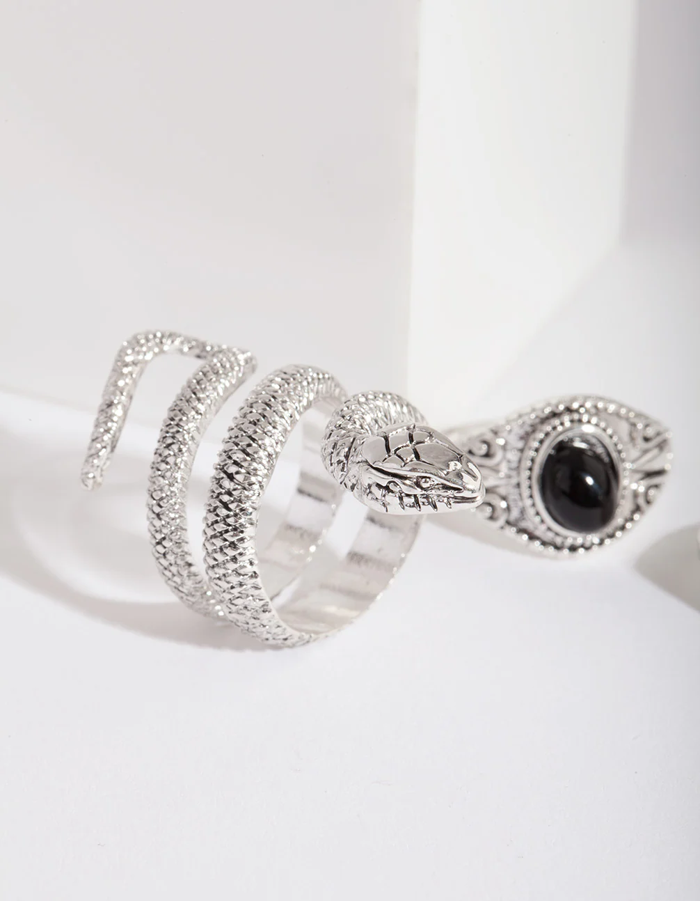 1915-antique-silver-bohemian-snake-ring-pack-2.webp Antique Silver Bohemian Snake Ring Pack