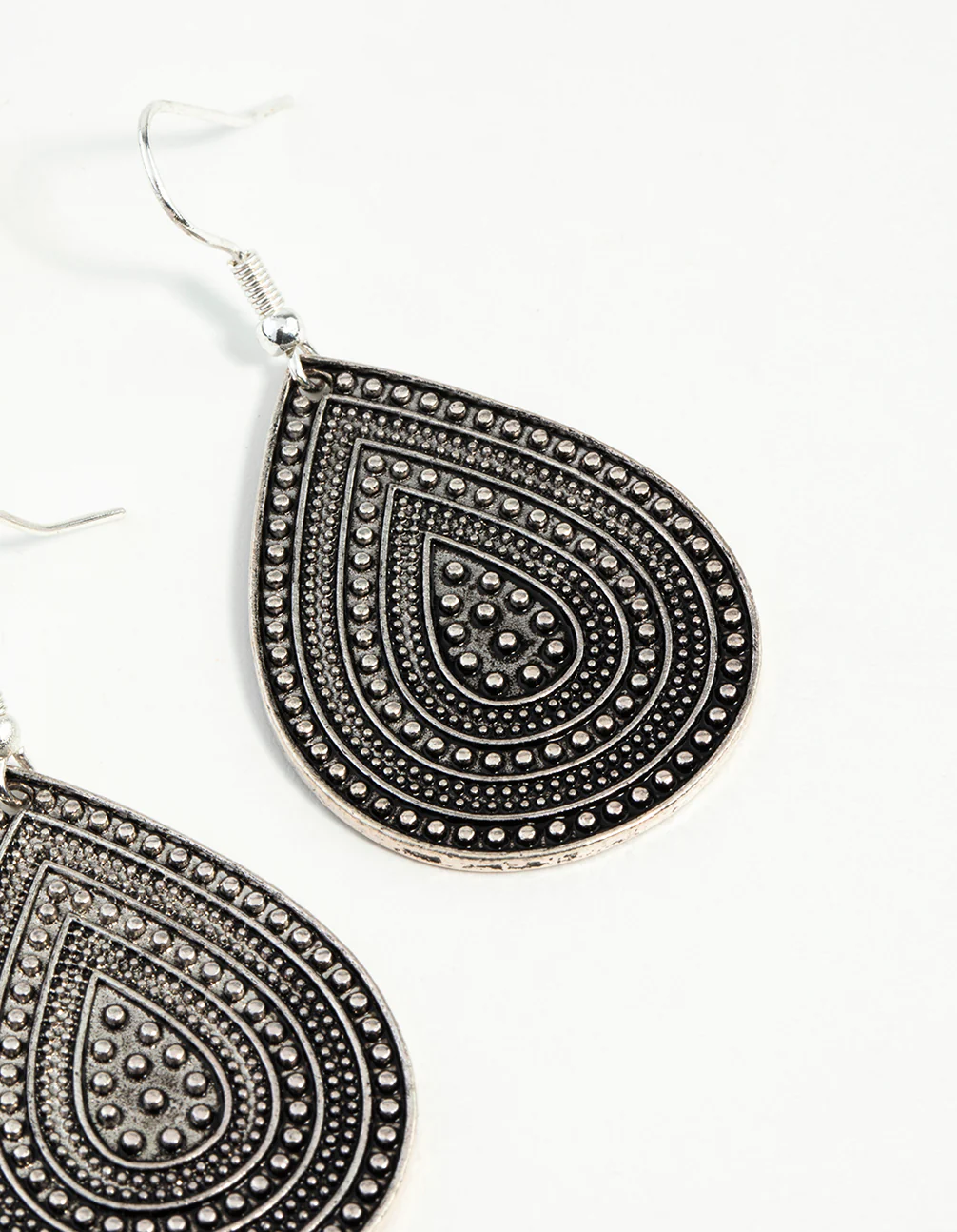 1988-antique-silver-teardrop-earrings-9.webp Antique Silver Teardrop Earrings
