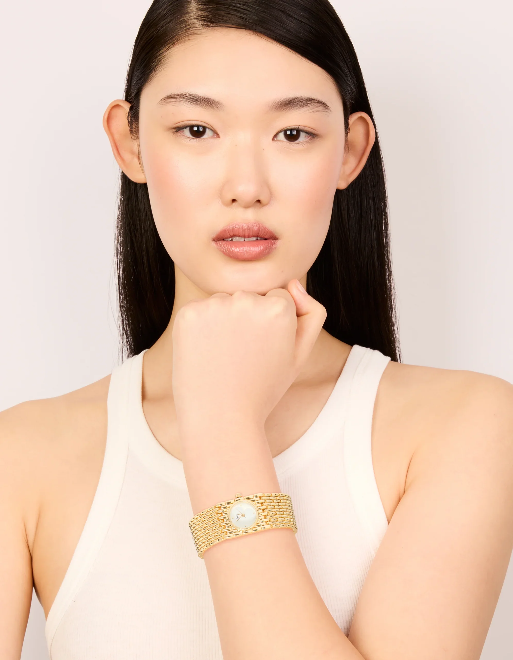 204-gold-chunky-chain-bracelet-watch-3.webp Gold Chunky Chain Bracelet Watch