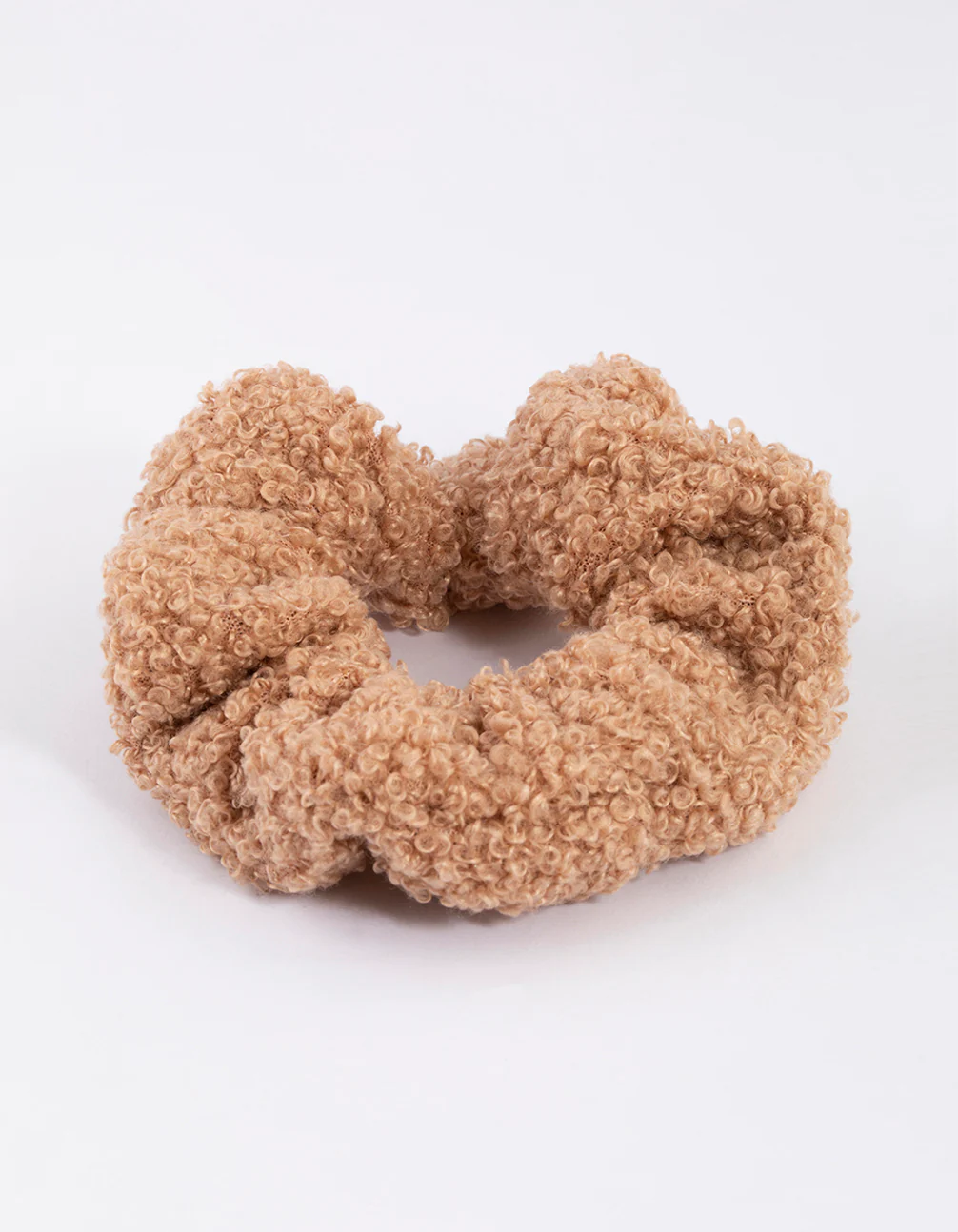 2054-beige-teddy-material-hair-scrunchie-2.webp Beige Teddy Material Hair Scrunchie