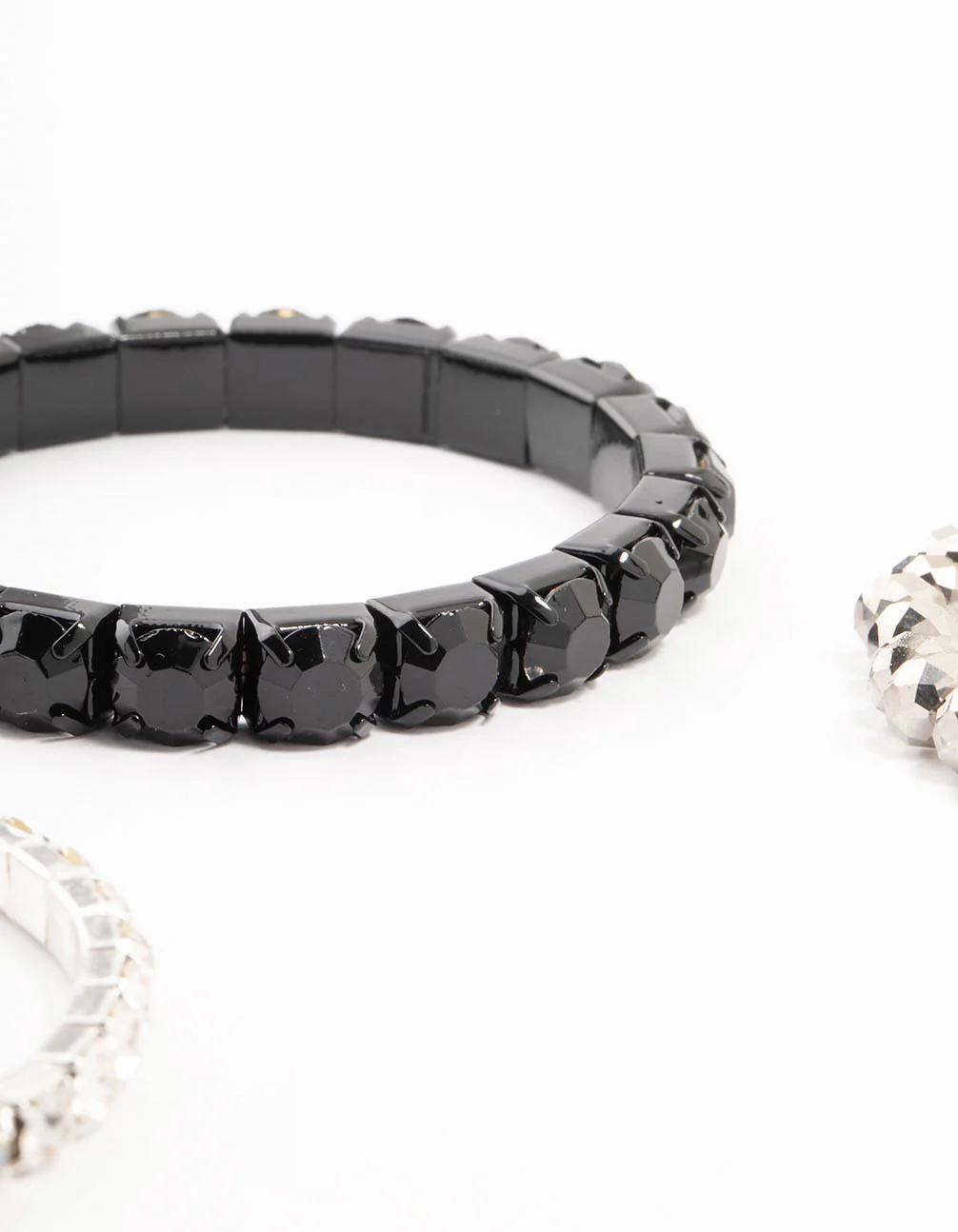 2082-black-silver-plaited-bracelet-3-pack-3.webp Black & Silver Plaited Bracelet 3- Pack