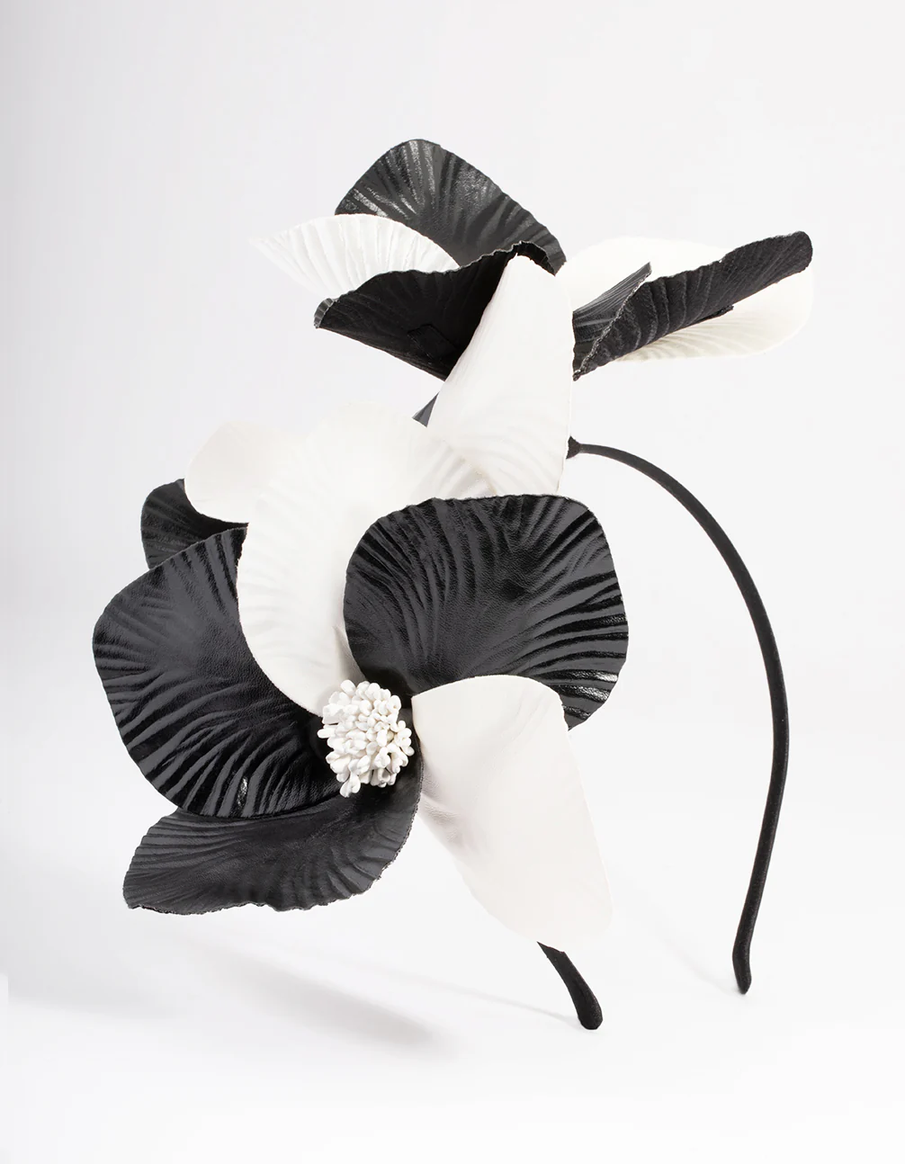 2088-black-white-faux-leather-petal-headband-1.webp Black & White Faux Leather Petal Headband