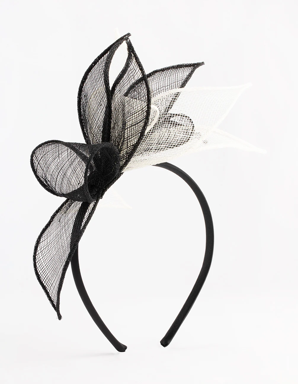 2092-black-white-petal-sinamay-fascinator-1.webp Black & White Petal Sinamay Fascinator