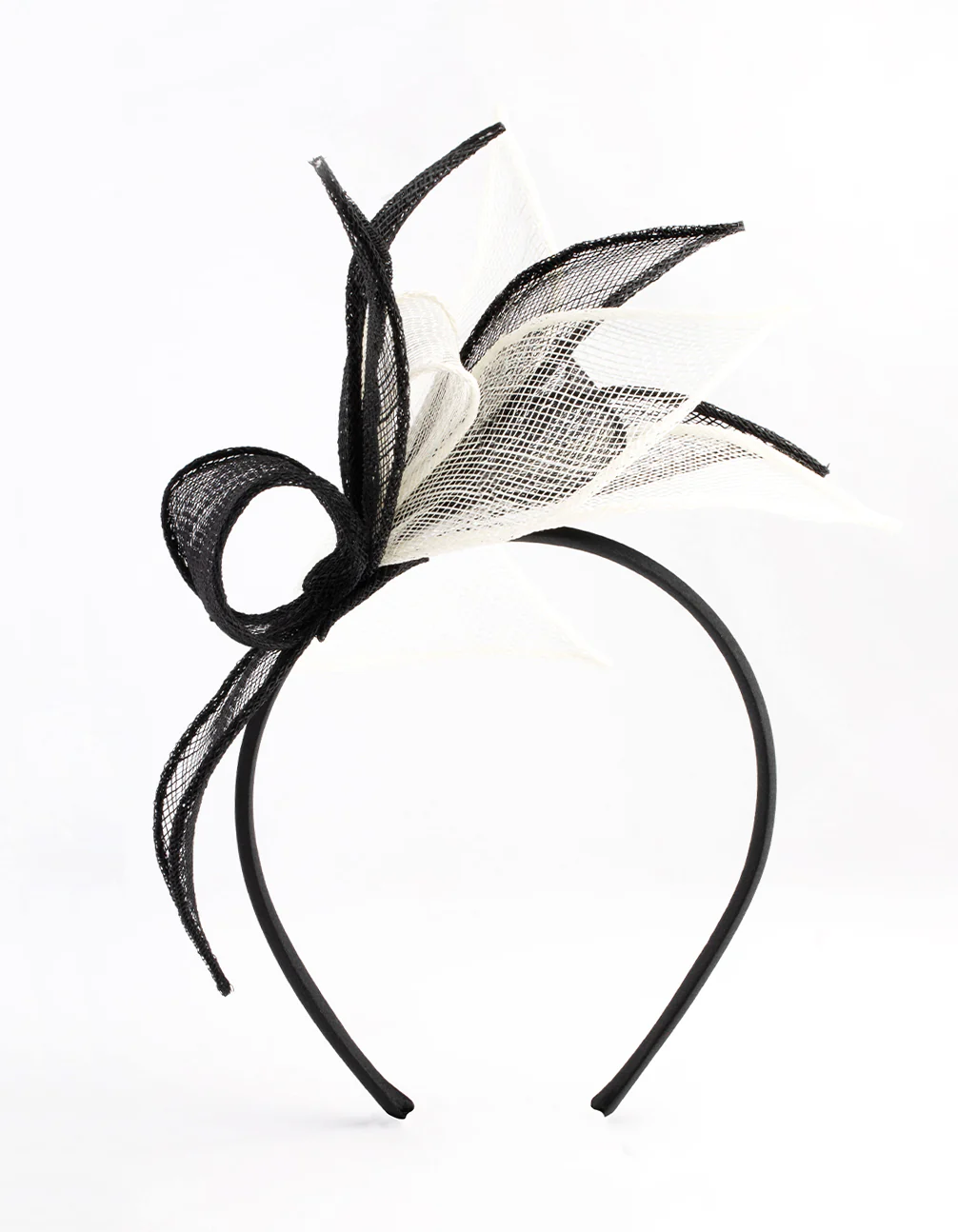 2092-black-white-petal-sinamay-fascinator-3.webp Black & White Petal Sinamay Fascinator