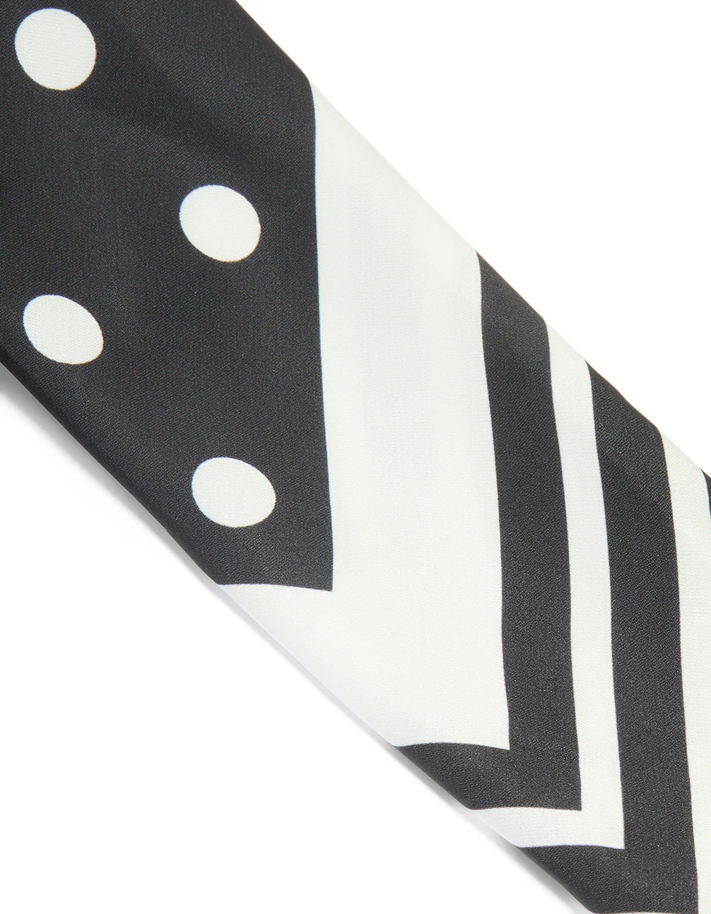 2093-black-white-polka-dot-fabric-scarf-3.webp Black & White Polka Dot Fabric Scarf