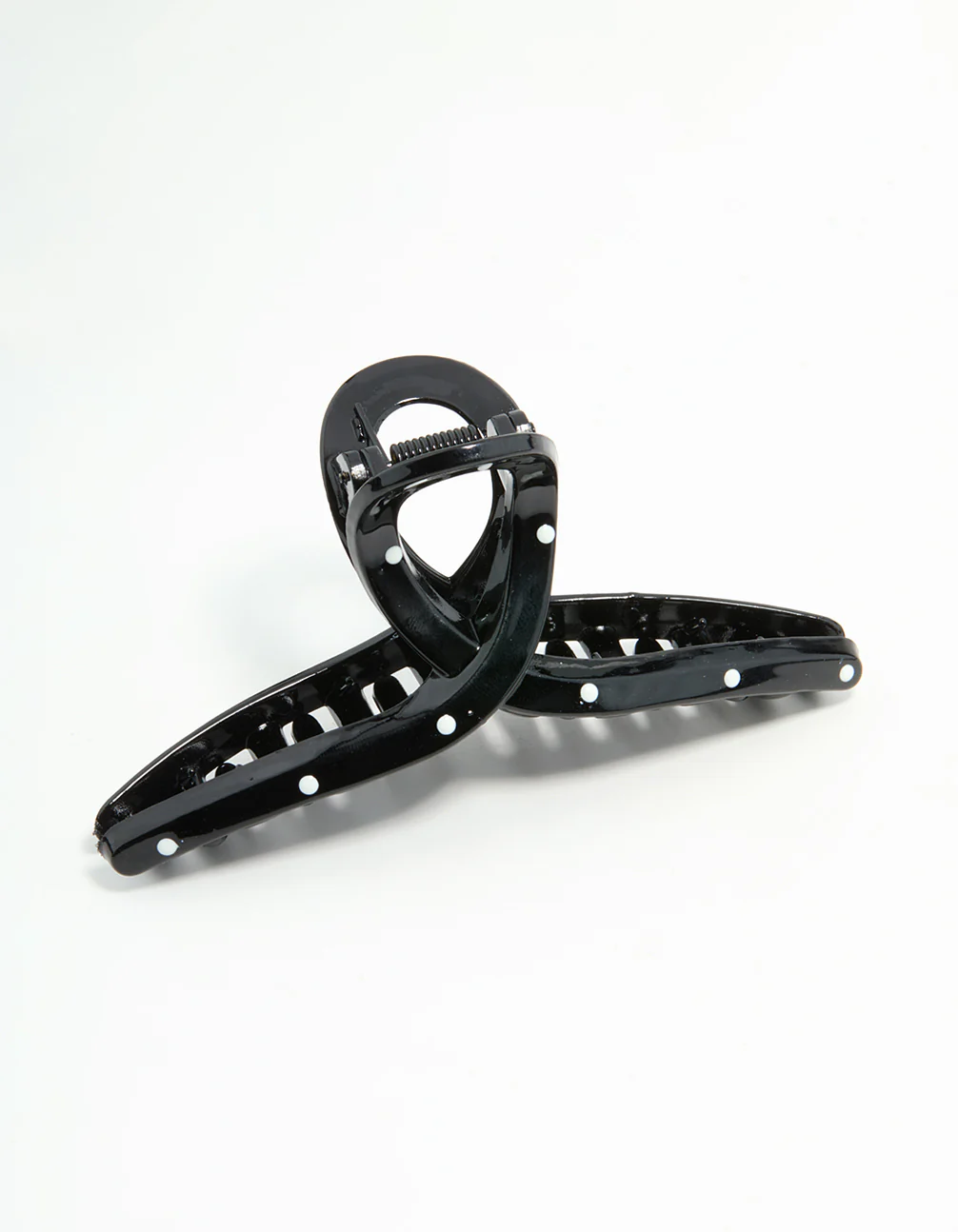 2094-black-white-polka-dot-loop-claw-clip-2.webp Black & White Polka Dot Loop Claw Clip