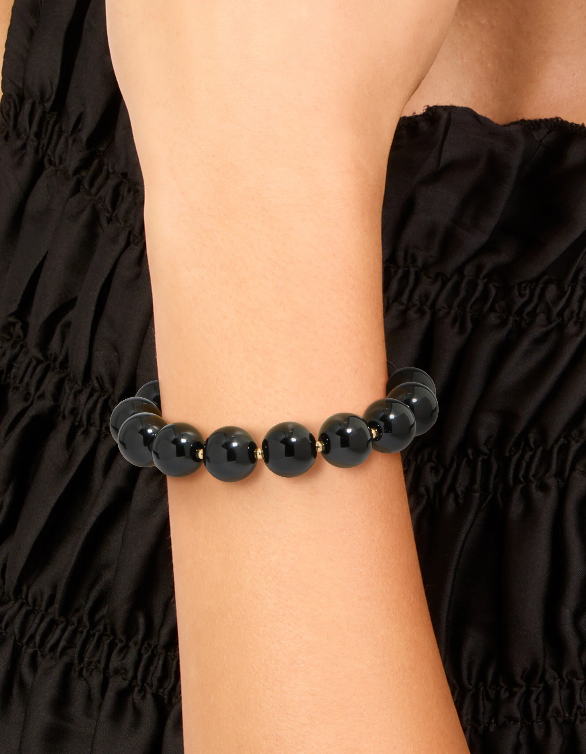 2101-black-acrylic-beaded-stretch-bracelet-2.webp Black Acrylic Beaded Stretch Bracelet
