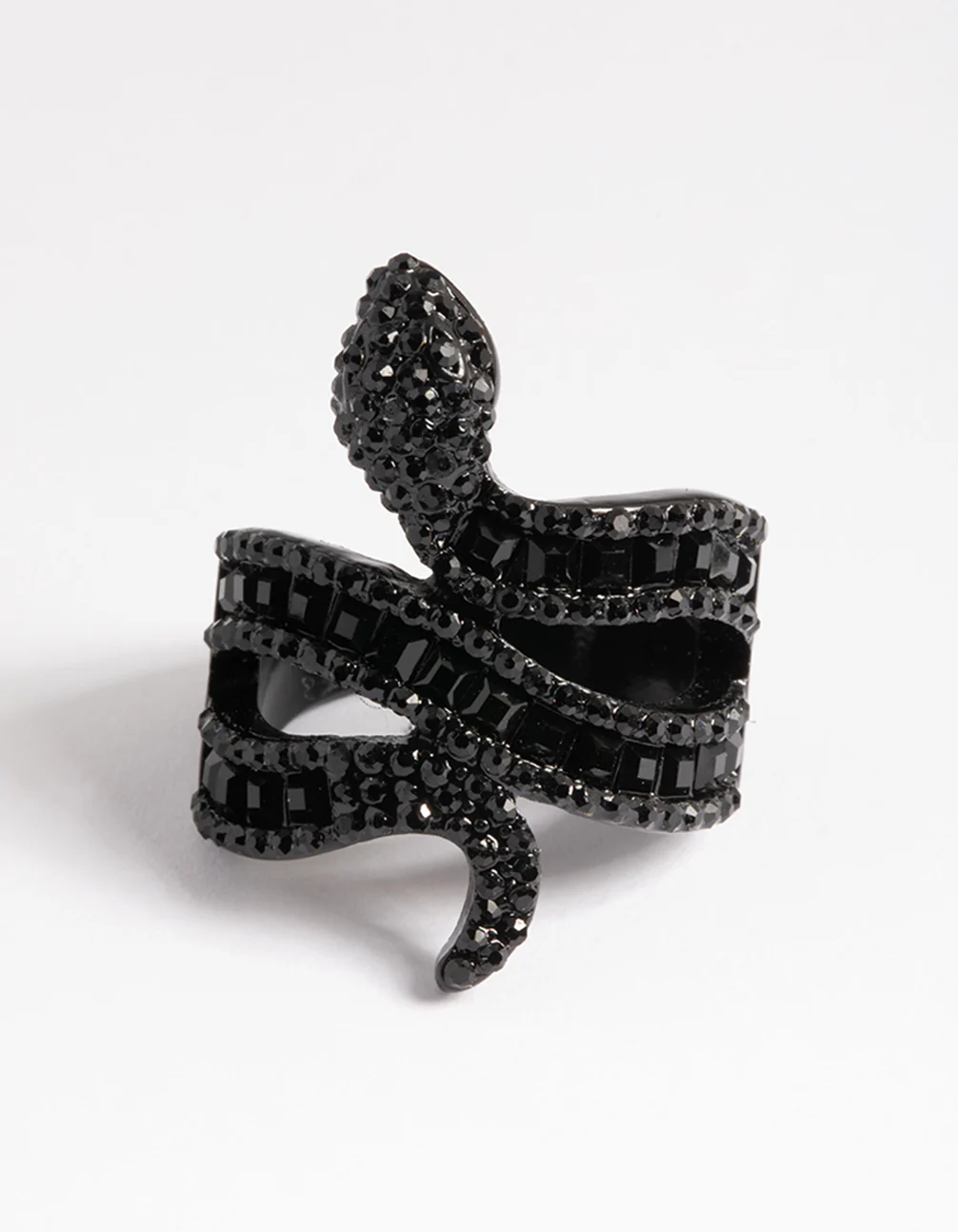 2110-black-baguette-snake-ring-2.webp Black Baguette Snake Ring
