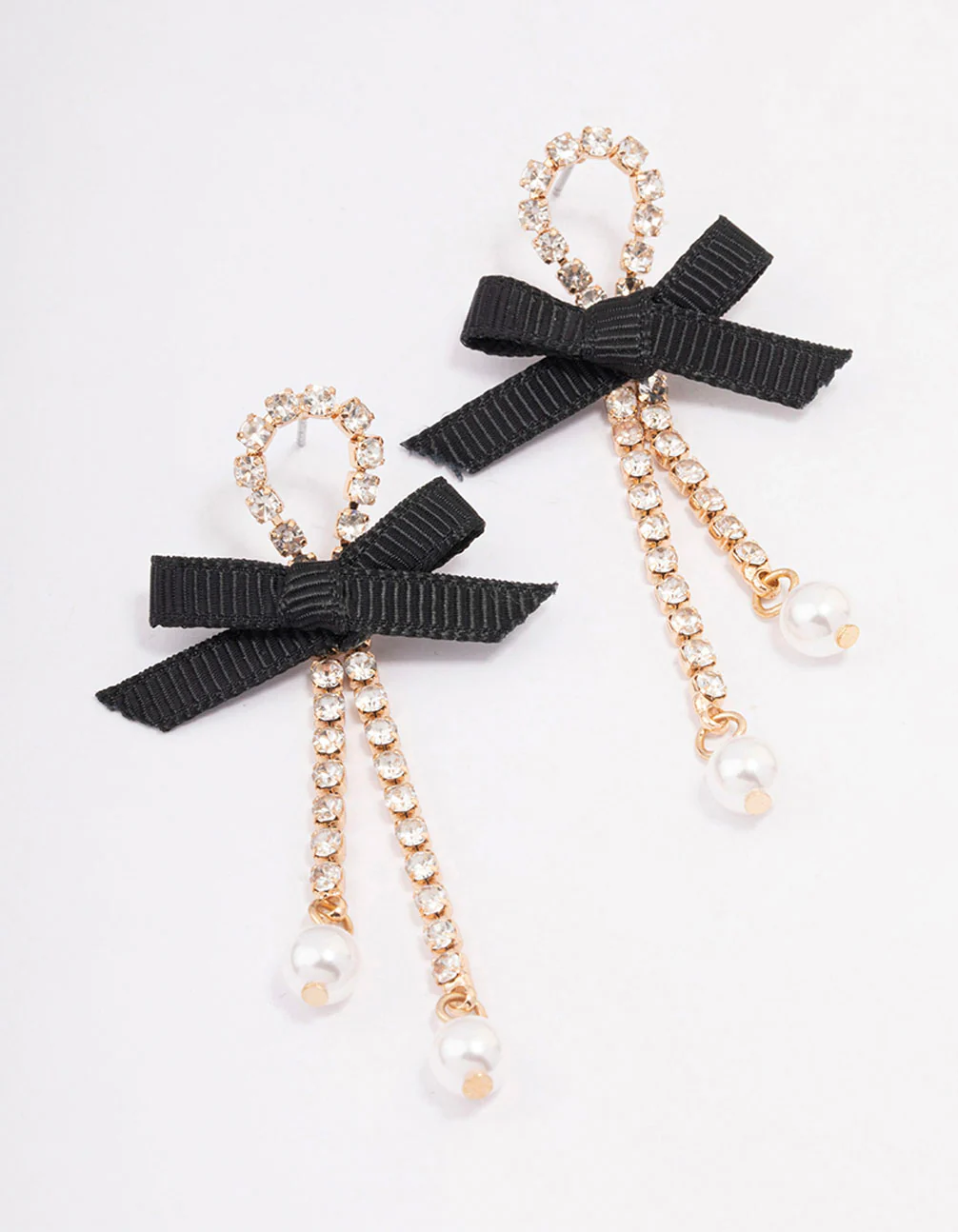 2223-black-cup-chain-pearl-bow-drop-earrings-1.webp Black Cup Chain Pearl Bow Drop Earrings