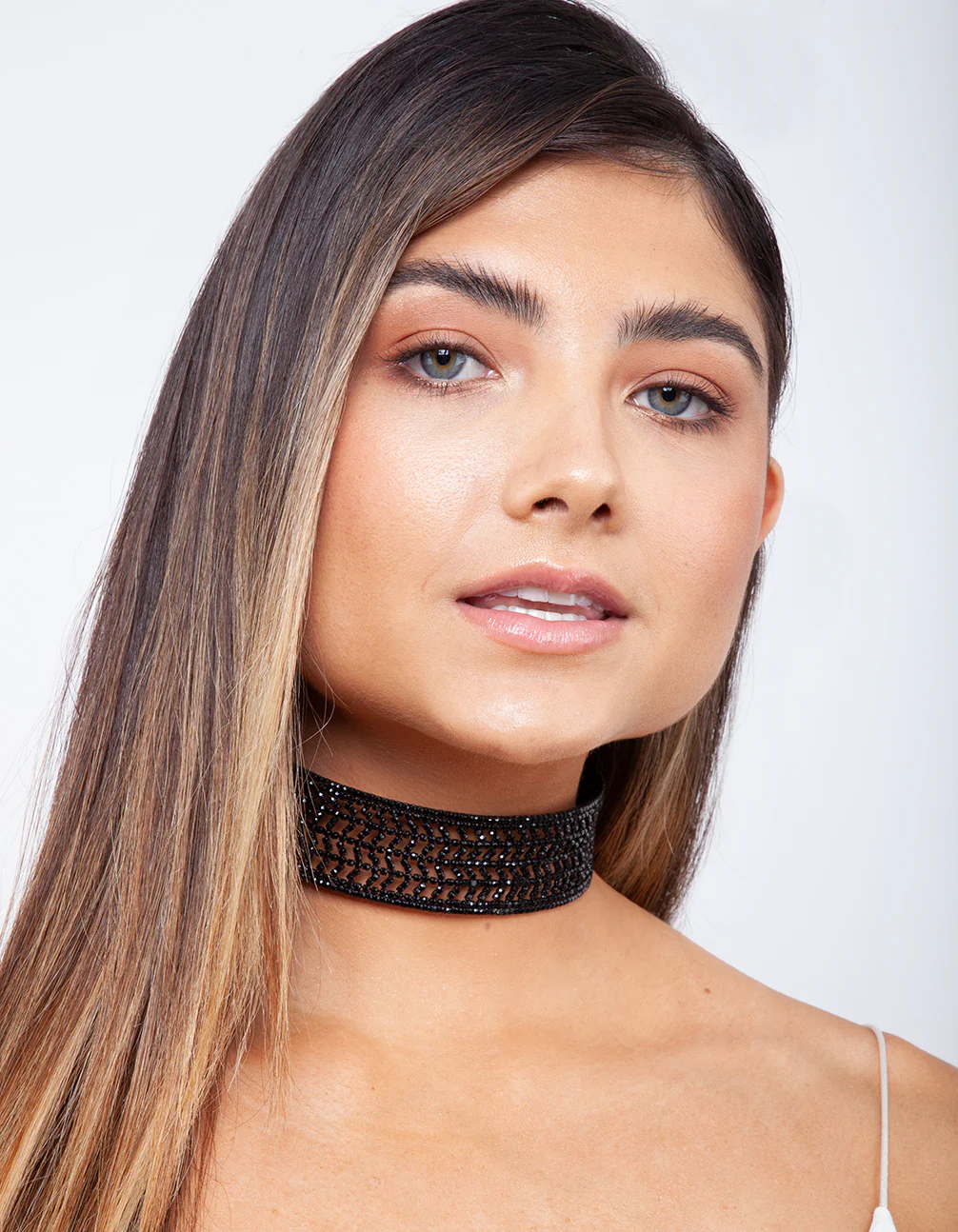 2232-black-dazzle-multi-diamante-choker-2.webp Black Dazzle Multi Diamante Choker