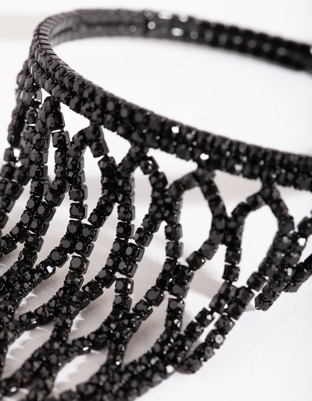 2249-black-diamante-hand-chain-2.webp Black Diamante Hand Chain