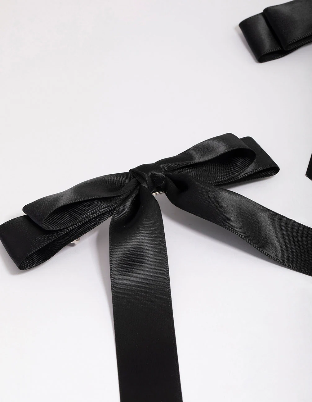 2307-black-fabric-medium-double-loop-hair-bow-clip-pack-2.webp Black Fabric Medium Double Loop Hair Bow Clip Pack