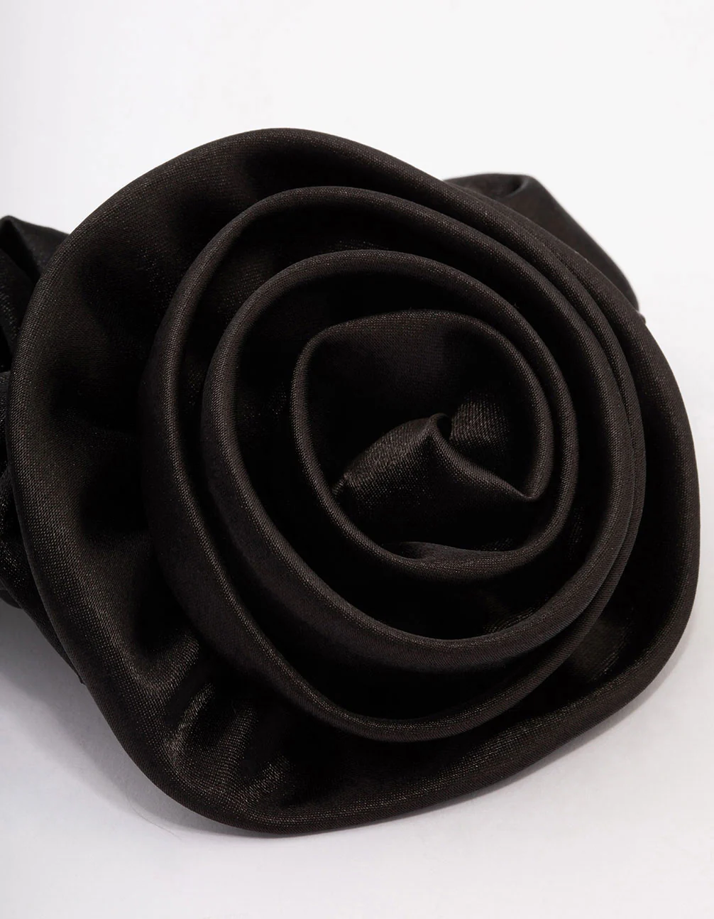 2317-black-fabric-rosette-hair-scrunchie-2.webp Black Fabric Rosette Hair Scrunchie