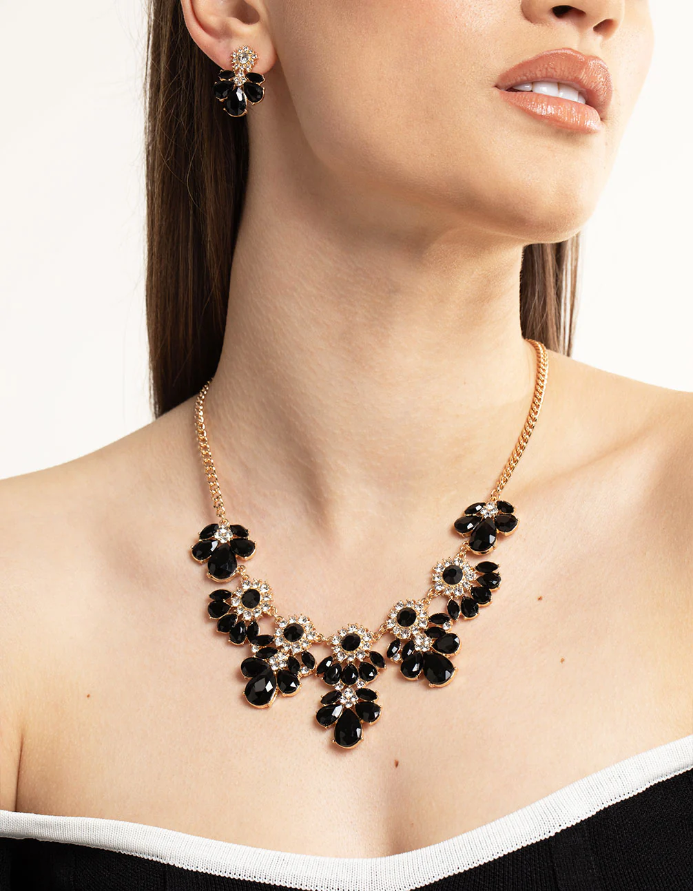 2417-black-mixed-stone-necklace-earrings-set-2.webp Black Mixed Stone Necklace & Earrings Set