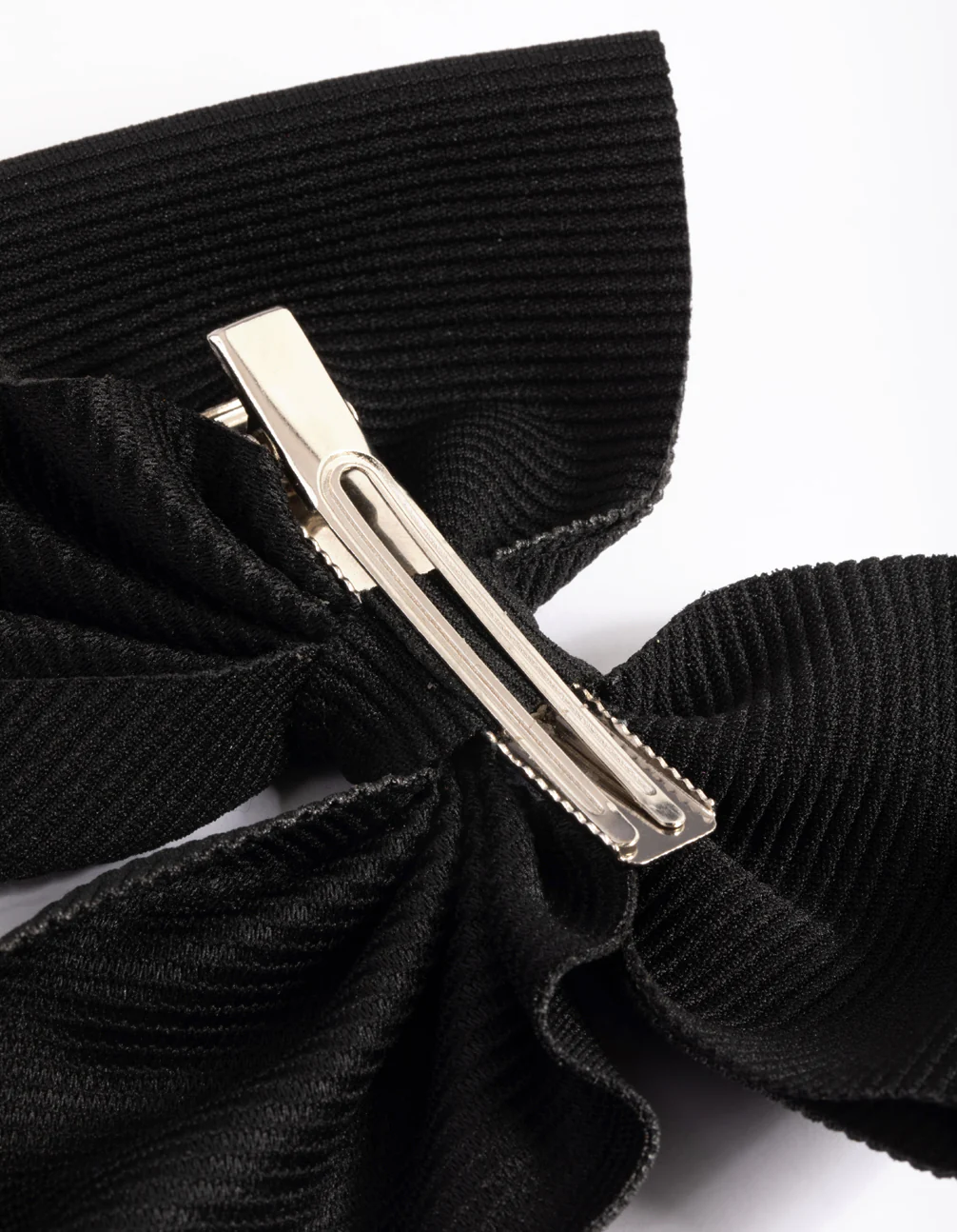 Black Pearl Bow Clip