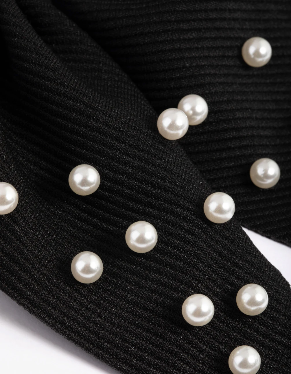 Black Pearl Bow Clip