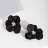 2432-black-pearl-flower-stud-earrings-1.webp Black Pearl Flower Stud Earrings